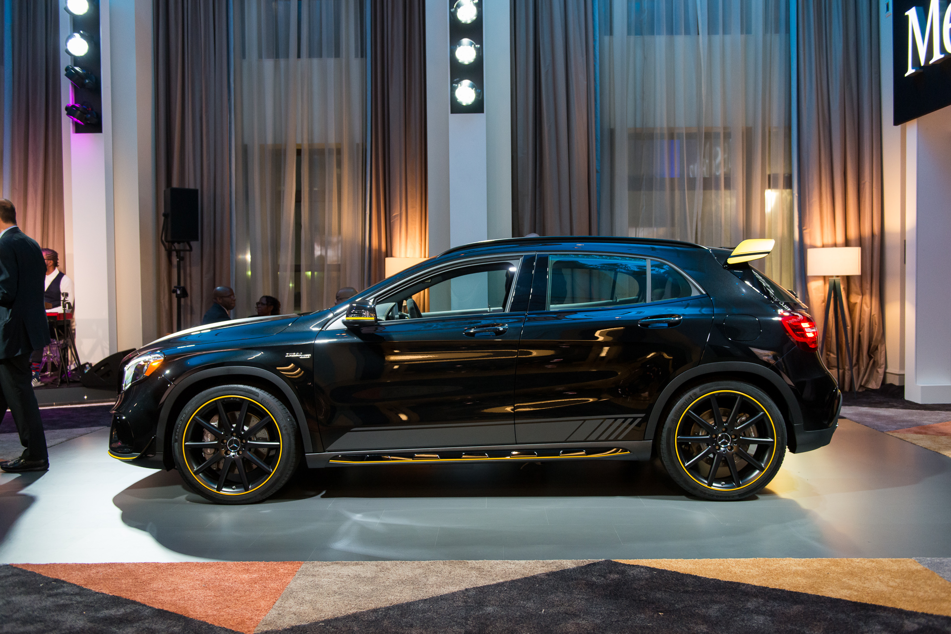 Mercedes Amg Gla45 And Cla45 To Get Black And Yellow Amg Performance Studio Package
