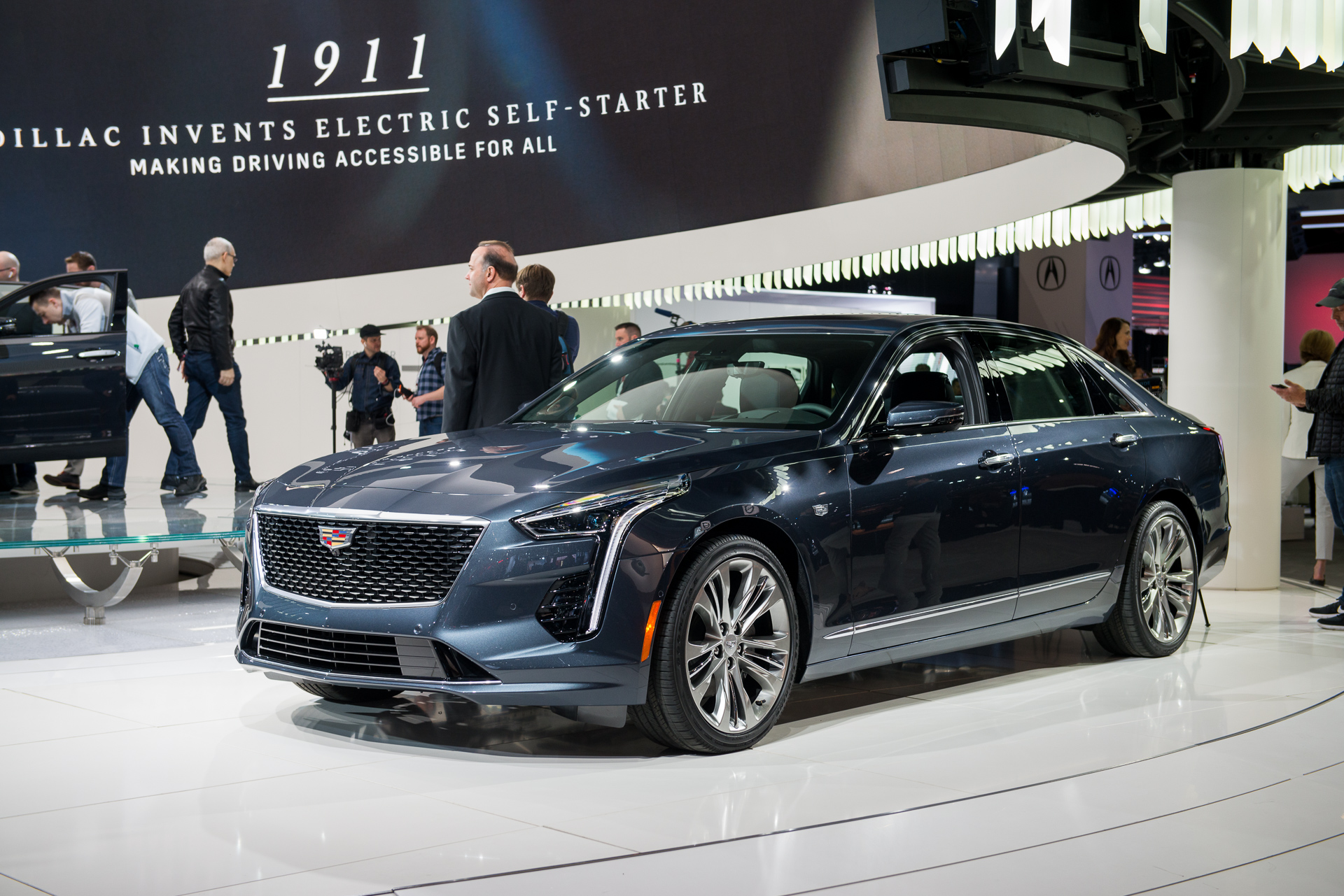 Cadillac CT6 to bow out after 2019, going out with twin ...