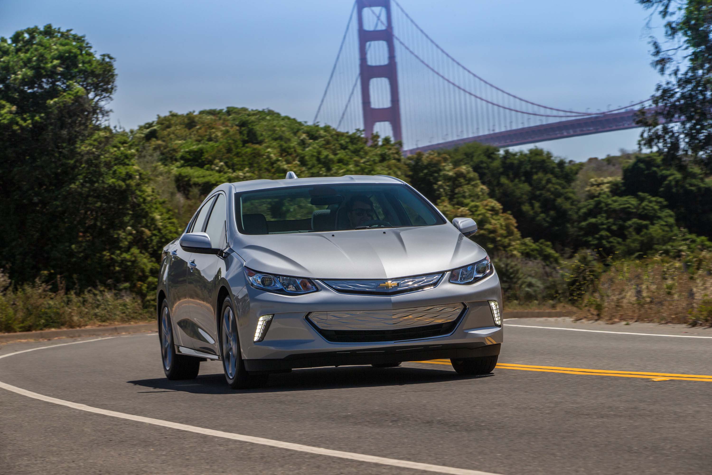 2019 Chevrolet Volt Review: Prices, Specs, and Photos - The Car Connection