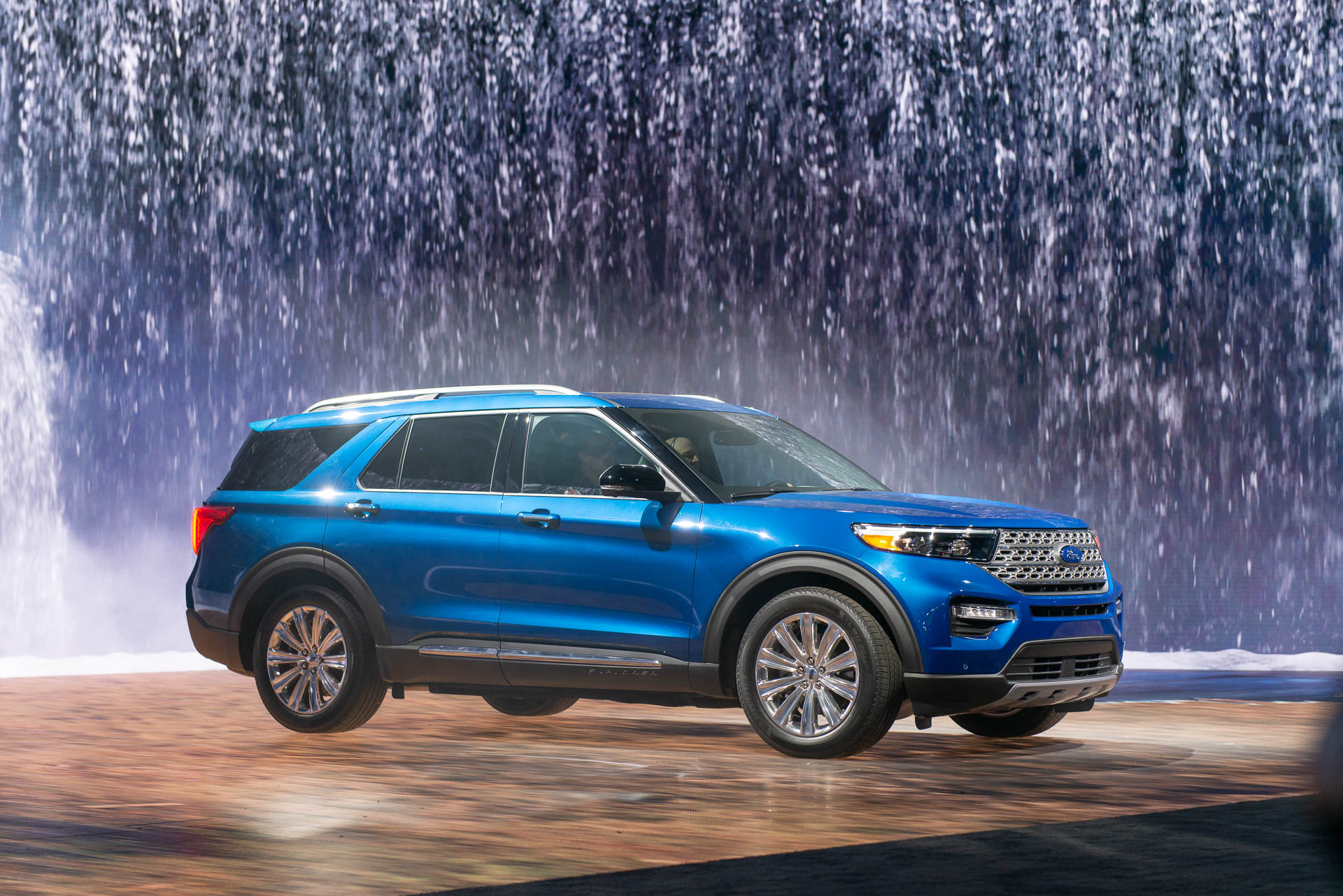 Redesigned 2020 Ford Explorer to cost $33,860 to start