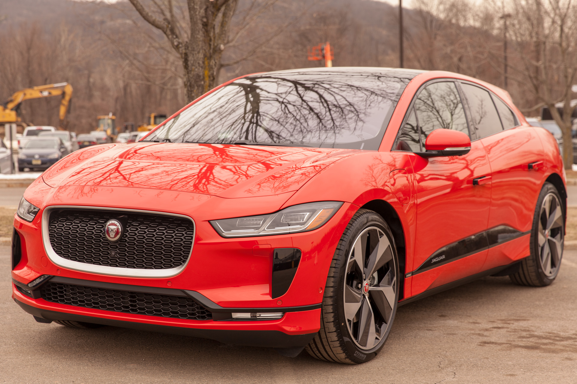 Jaguar I-Pace style, all-electric Smart, 2018 Nissan Leaf charging, EPA ...