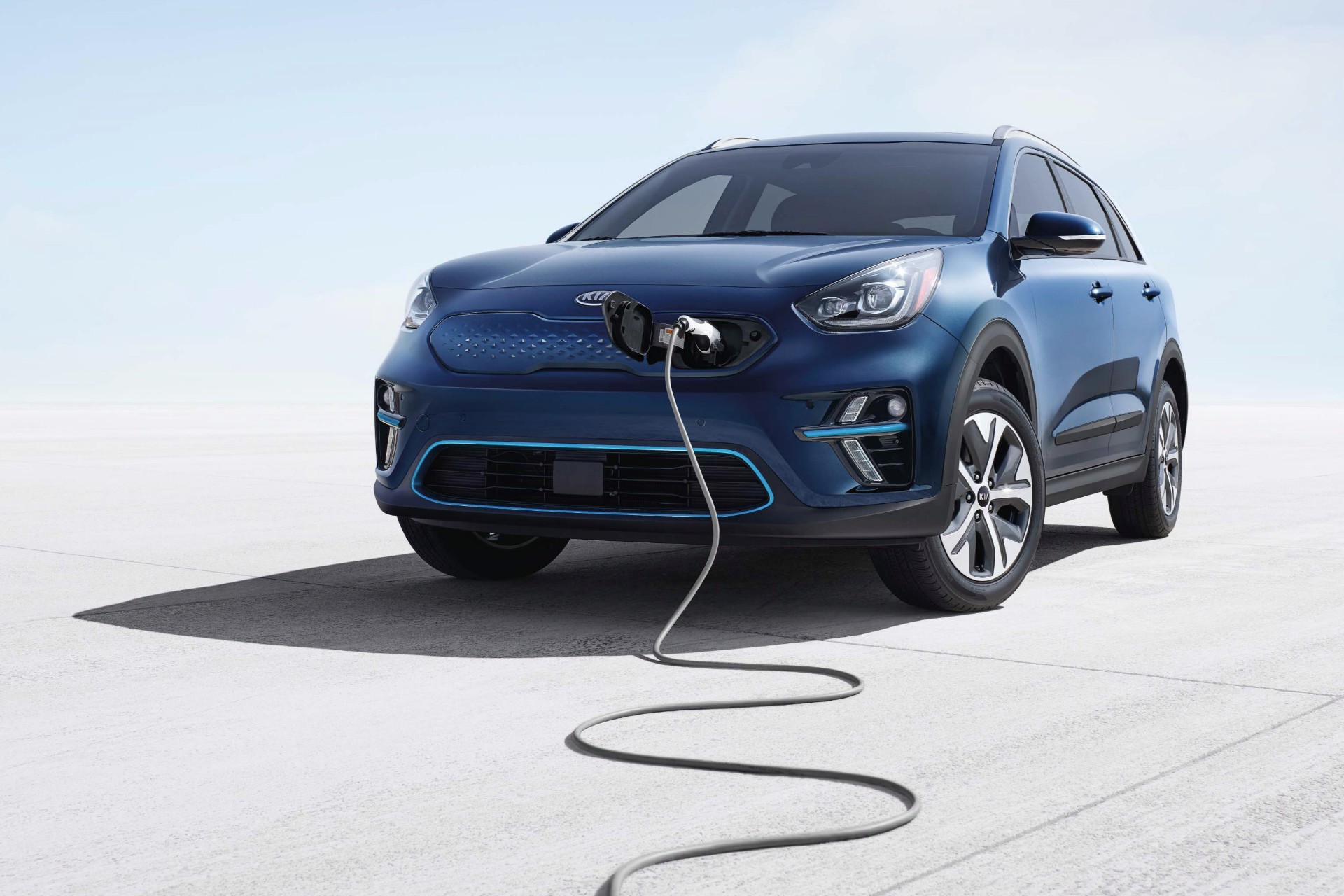 Amazon hooks Kia owners up home-charger installation