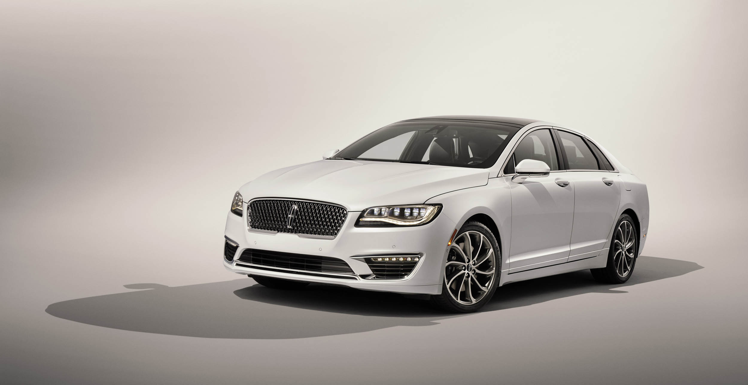 2019 Lincoln Mkz Review Ratings Specs Prices And Photos