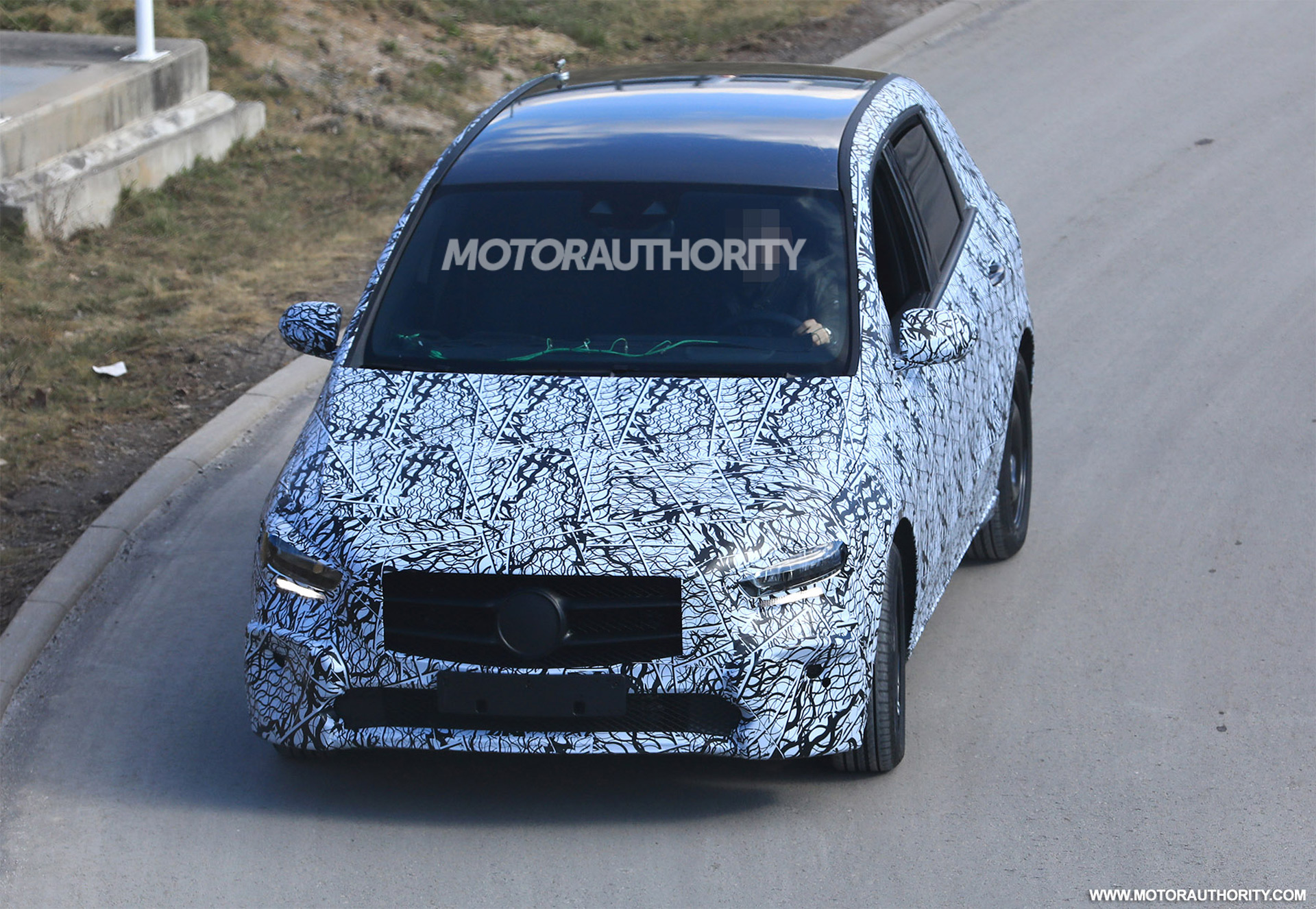 2019 mercedes benz b class spy shots  image via s baldauf sb medien_100648966_h