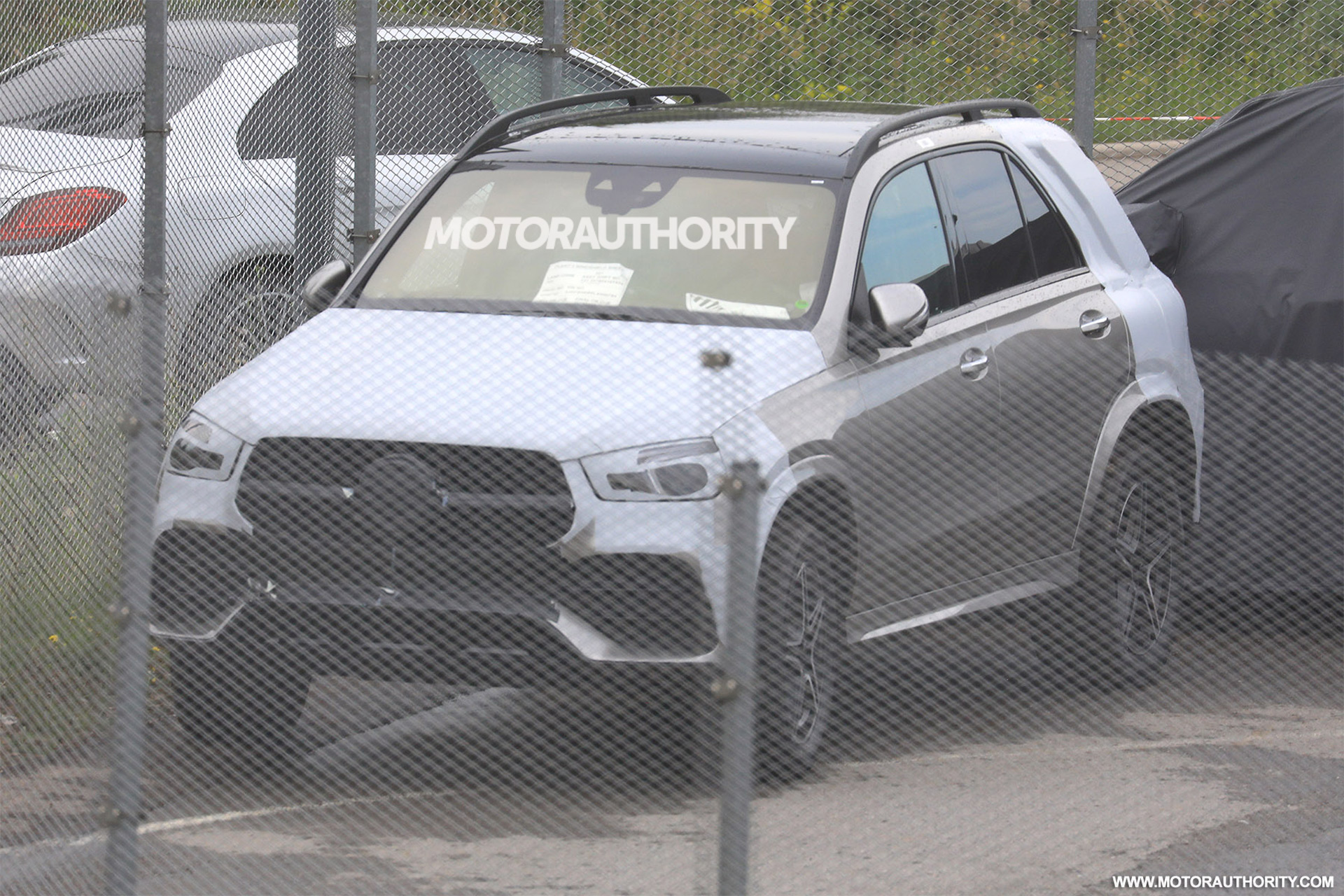 2019 Mercedes-Benz GLE spy shots and video