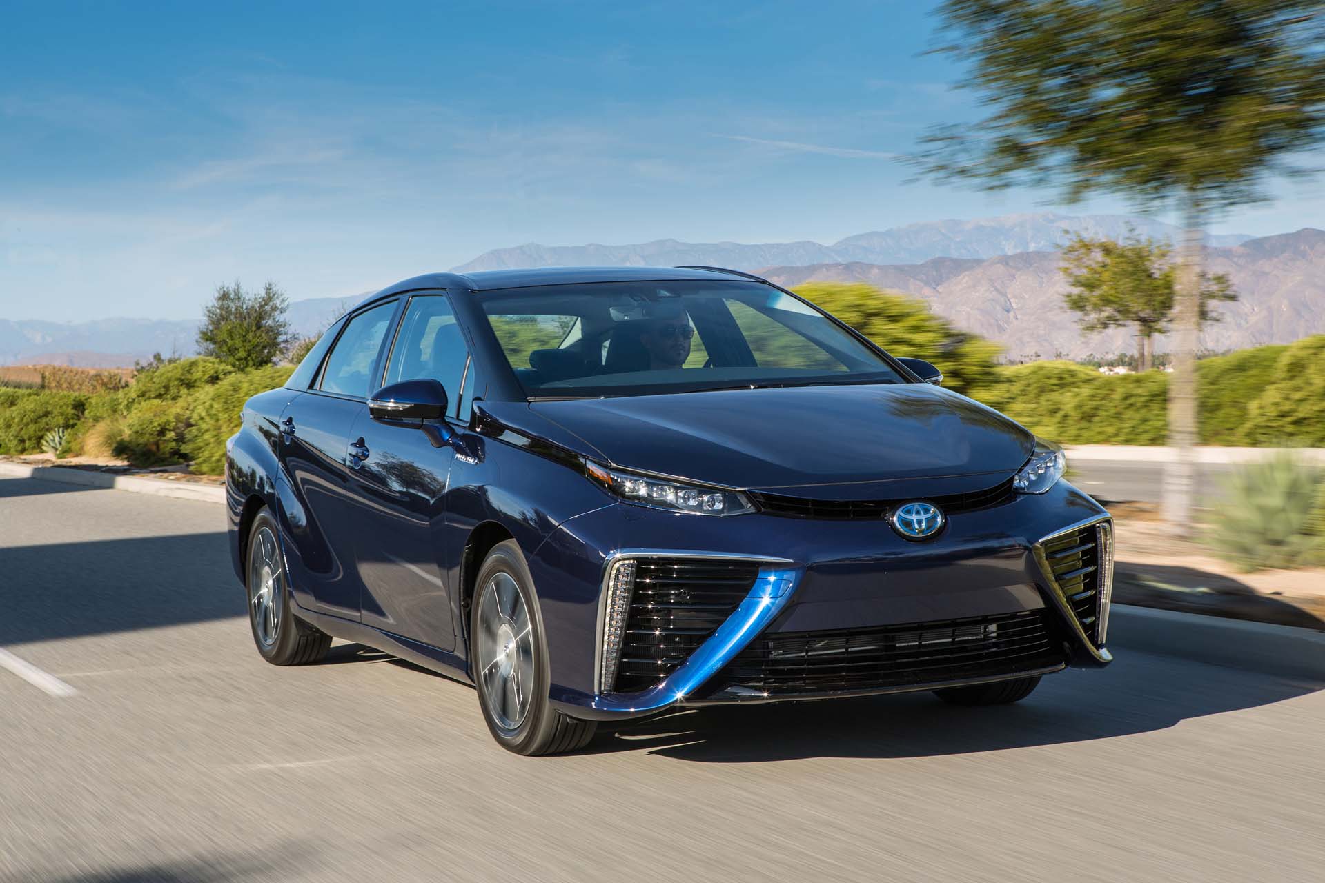 2019 Toyota Mirai Review Ratings Specs Prices And Photos The Car