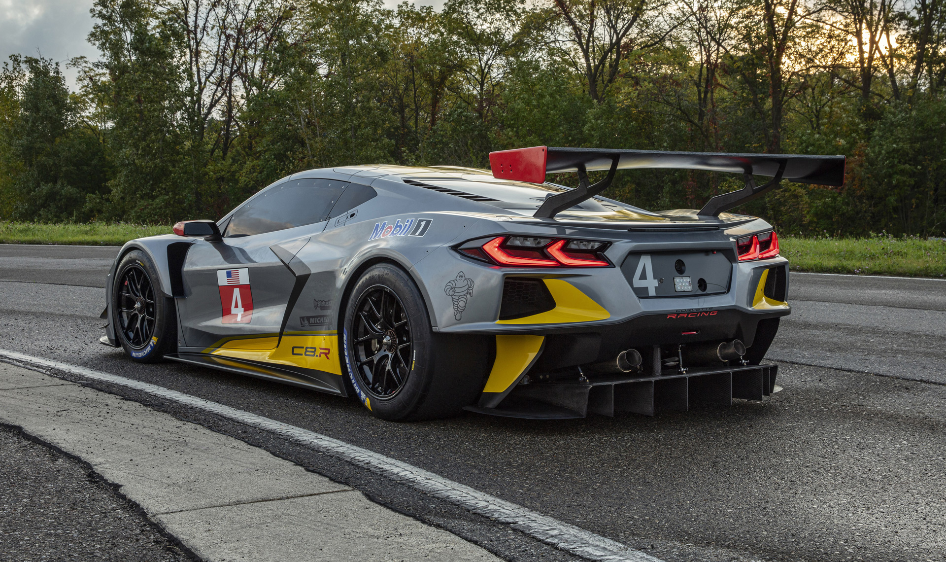 The engine will initially feature in the C8.R racing version of the mid-eng...