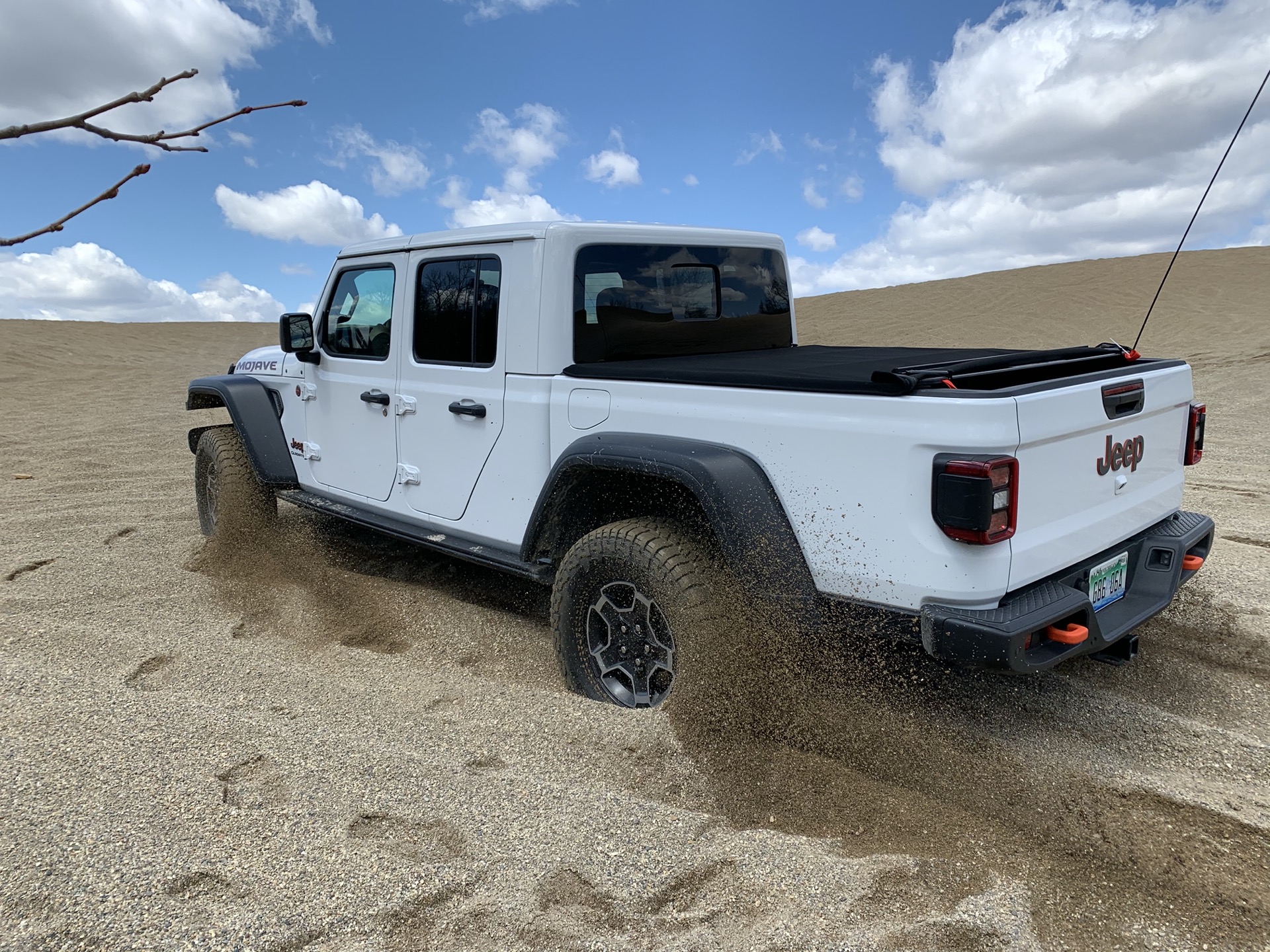 2021 Jeep Pickup Images