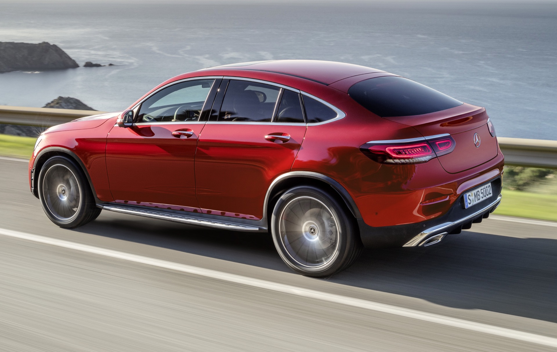 Mercedes Benz Glc Class Coupe Debuts With More Power Tech And Updated Looks