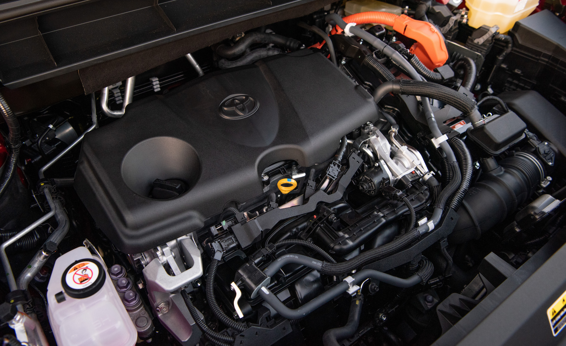 2020 Toyota Highlander Hybrid: 36 mpg tops any other three-row SUV ...