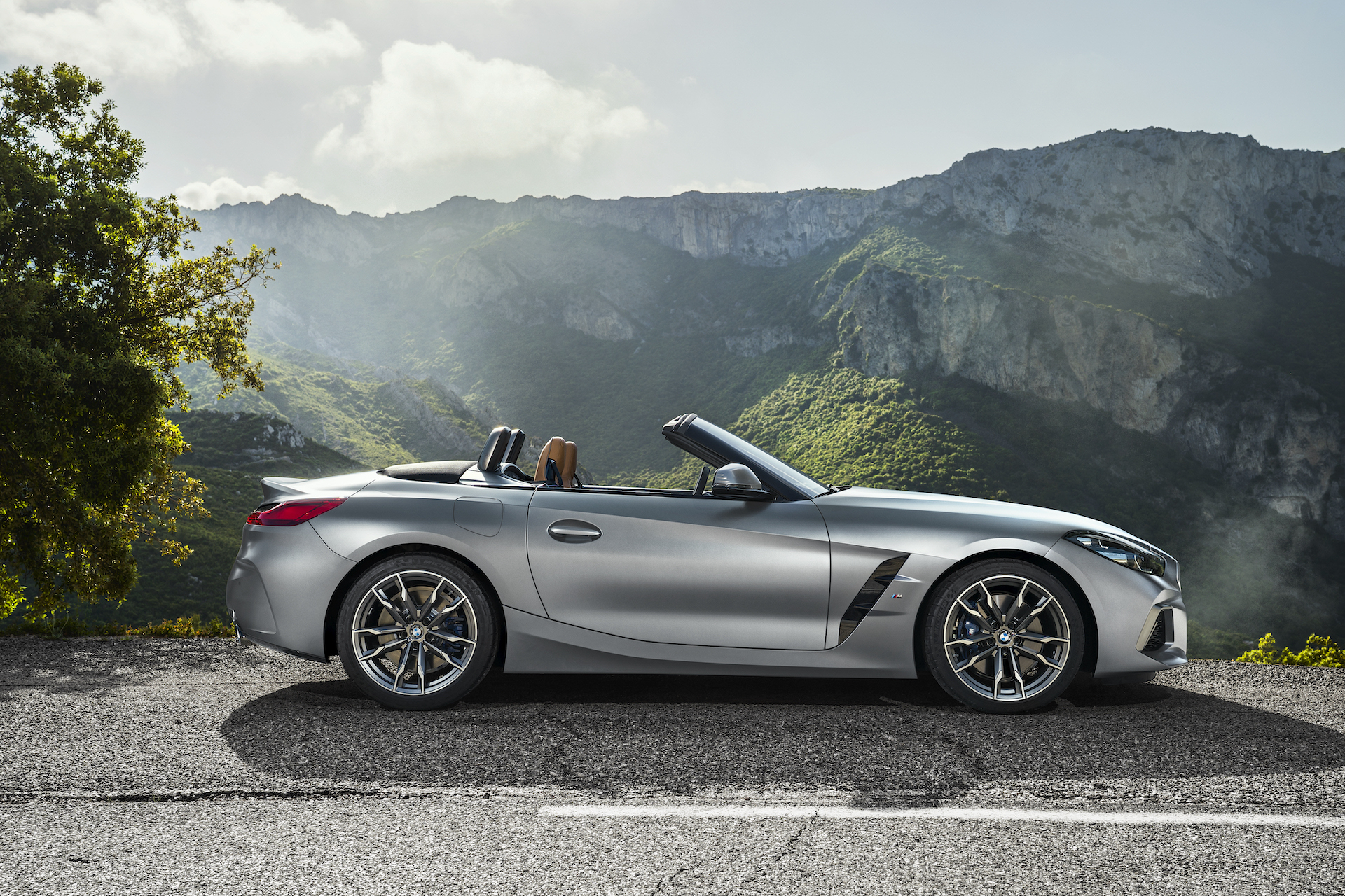 21 Bmw Z4 Review Ratings Specs Prices And Photos The Car Connection