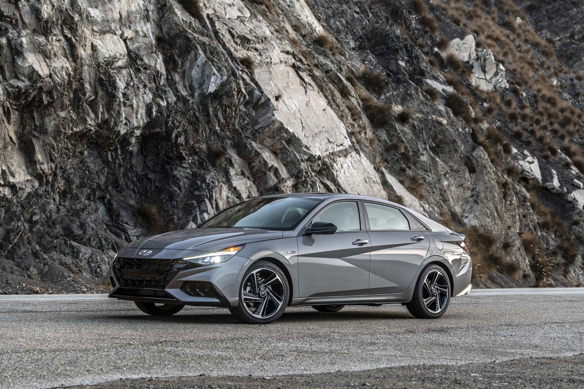 2021 Hyundai Elantra Review Ratings Specs Prices And Photos The Car Connection
