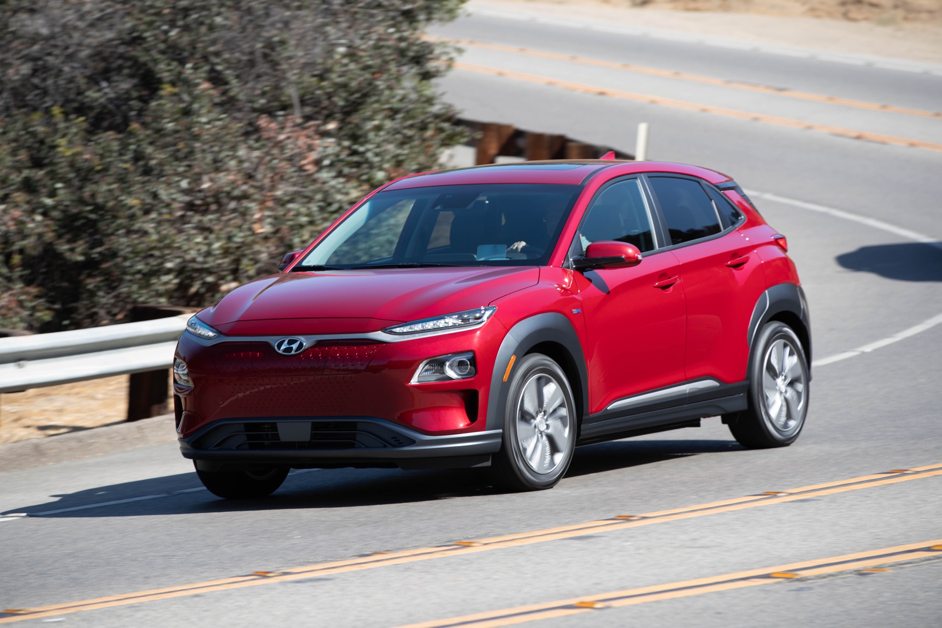 Hyundai Kona Electric and Nexo fuel cell SUV recalled for brake issue