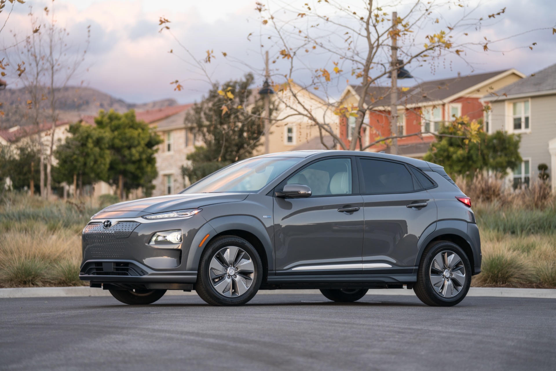 20 Hyundai Kona Electric Review, Ratings, Specs, Prices, and ...