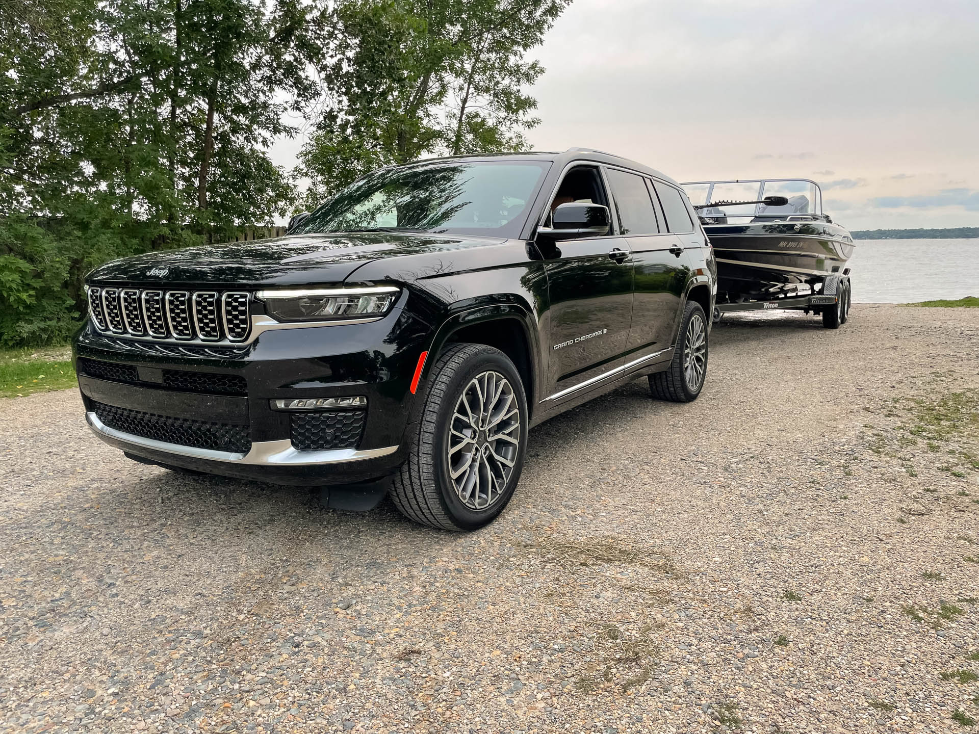 Jeep Grand Cherokee L V-8 quietly discontinued Auto Recent