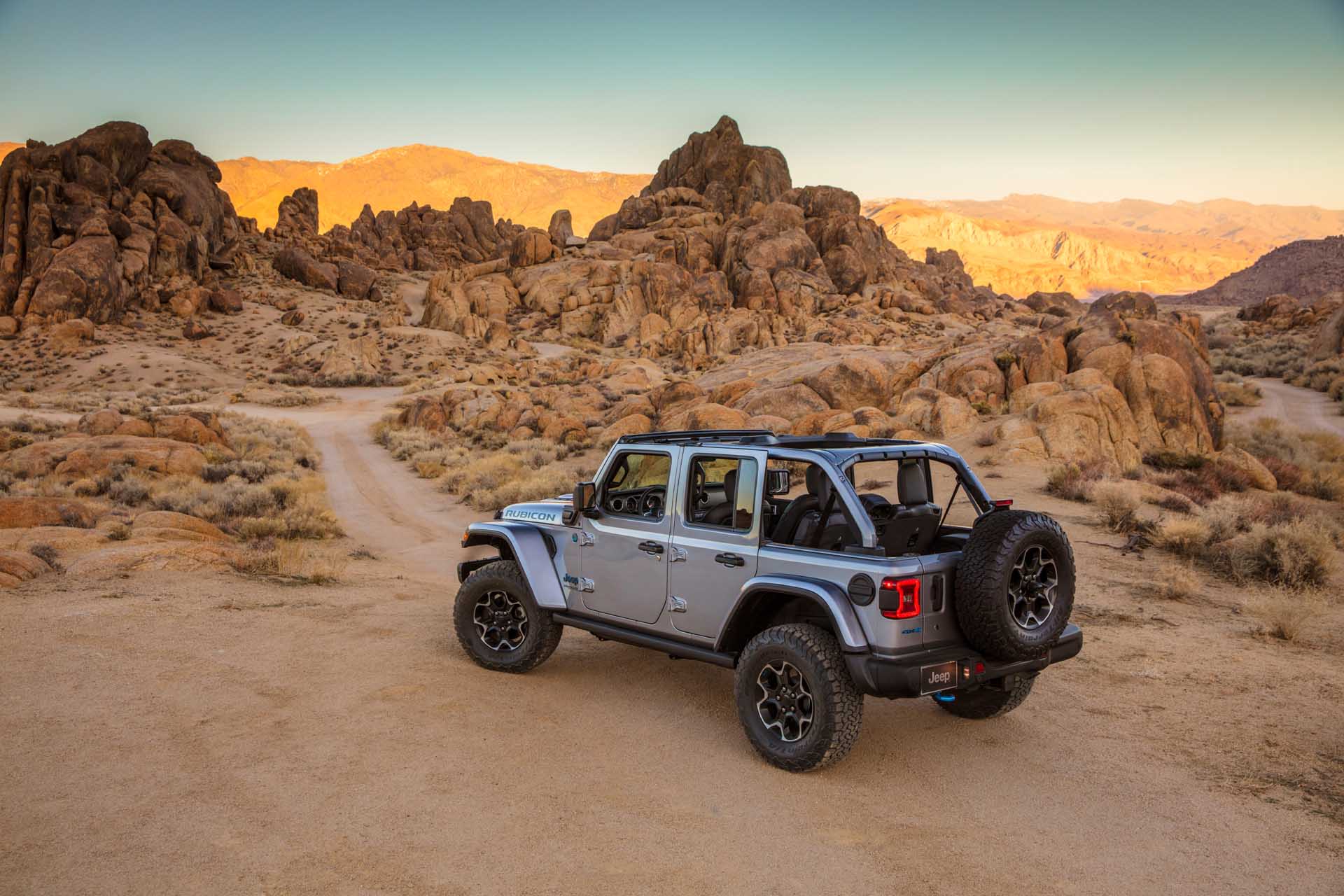 21 Jeep Wrangler 4xe Plug In Hybrid Will Electrify Off Roading In A Way Nothing Else Has Yet
