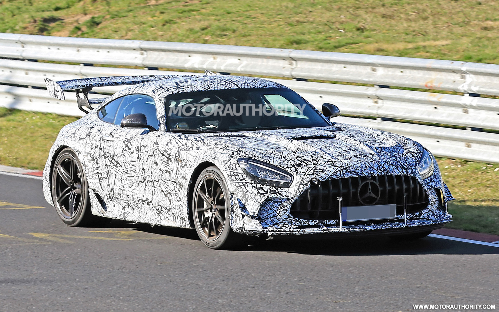 21 Mercedes Amg Gt Black Series Spy Shots And Video