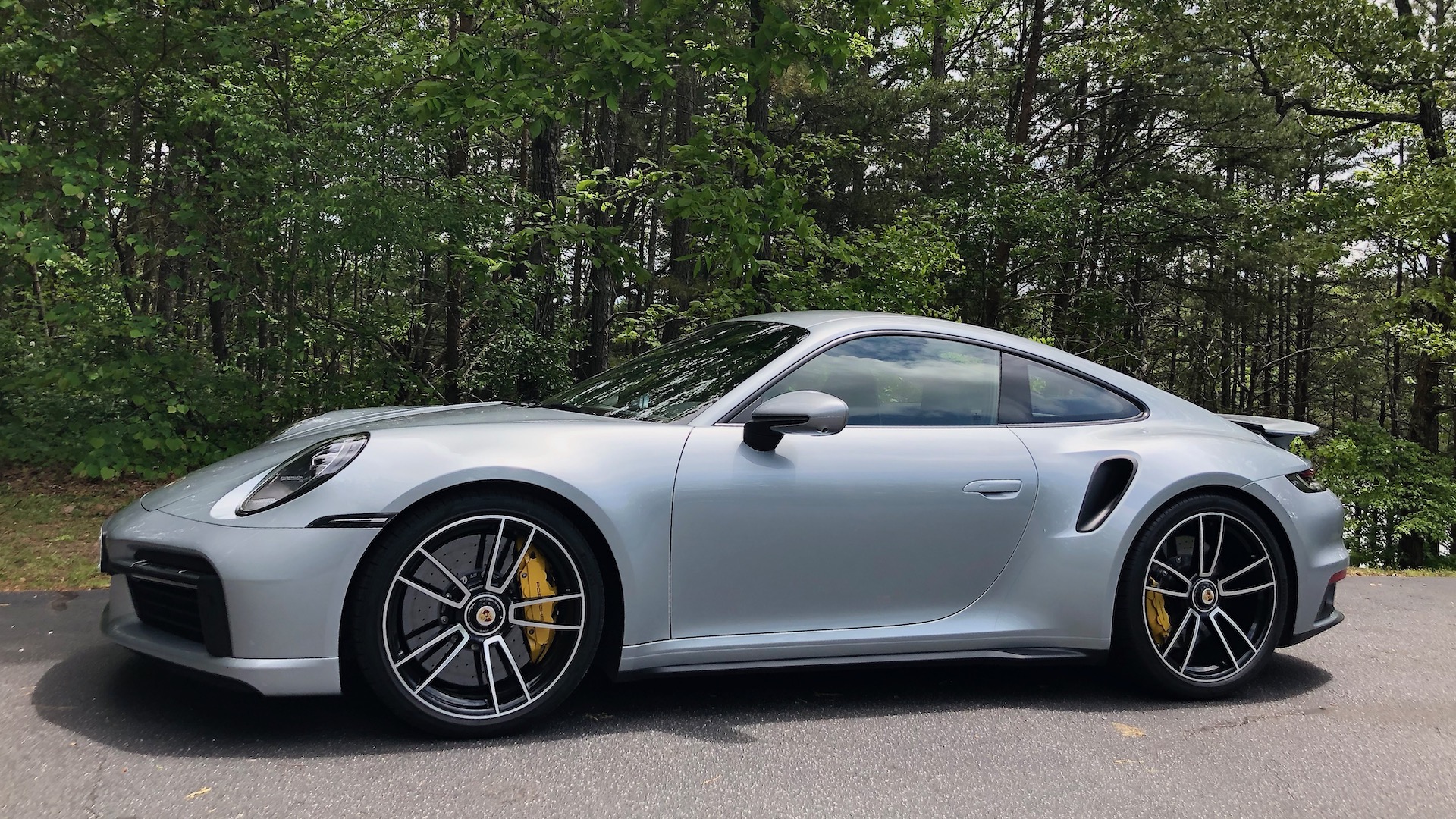 First drive review: The 2021 Porsche 911 Turbo S jolts us with megawatt