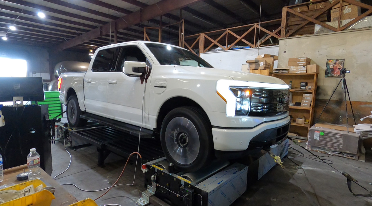 2022 Ford F-150 Lightning strapped to dyno despite challenges Auto Recent