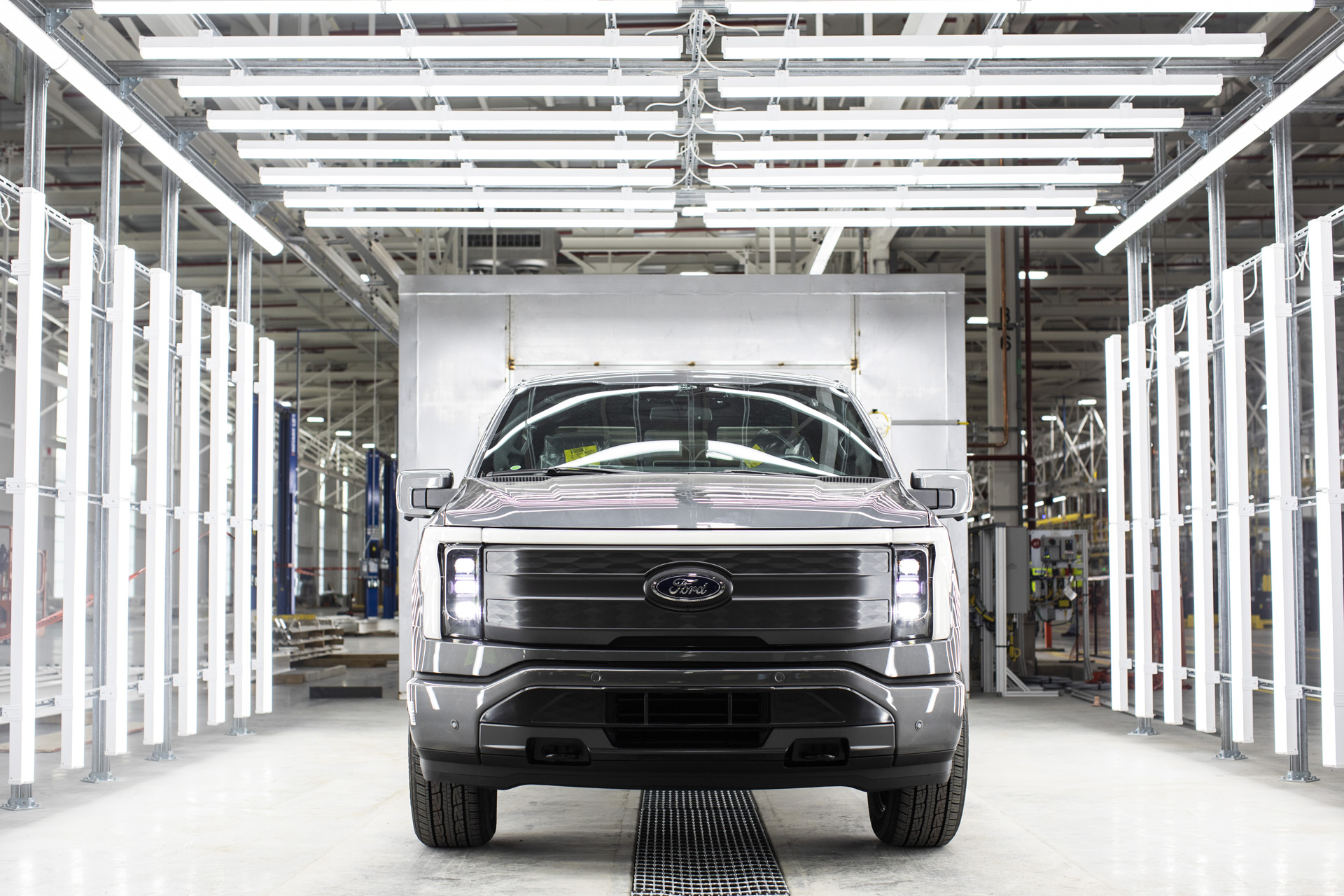 Ford ideas a whole-dimensions electric powered truck with “unbelievably higher quantity”