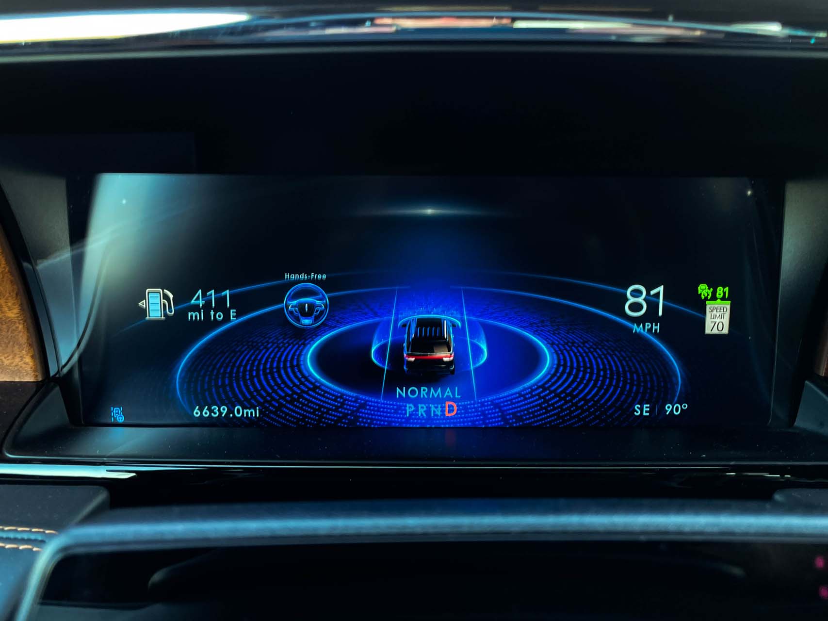 Lincloe System Review: 2022 Lincoln Navigator’s Activeglide system cruises into second ...