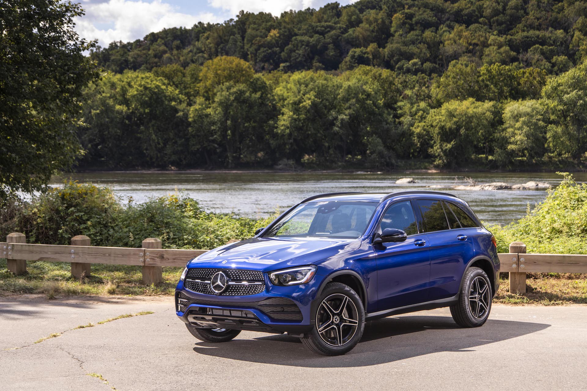 2022 Mercedes Benz Glc Class Review Ratings Specs Prices And Photos