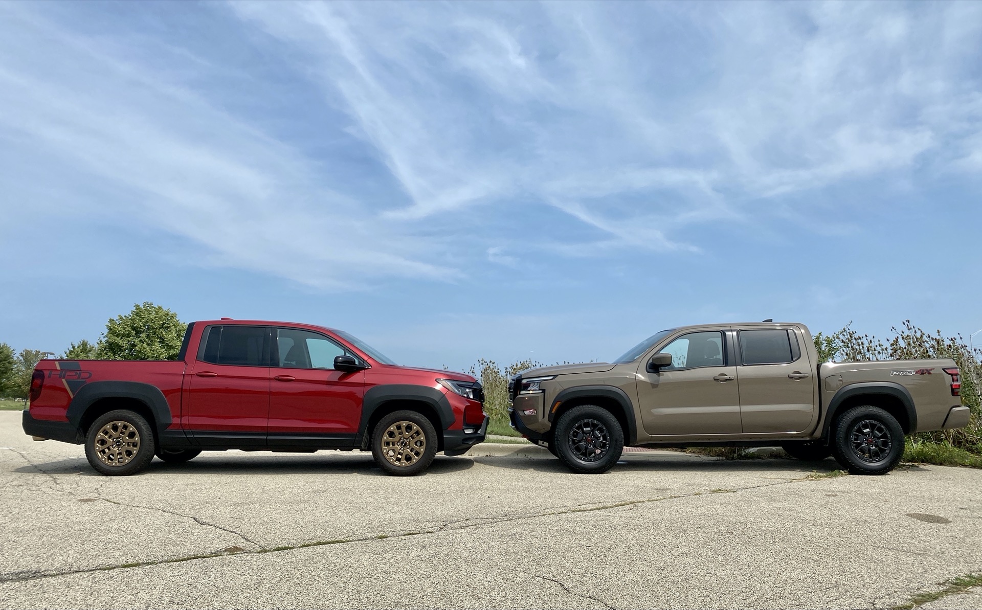 2022 Nissan Frontier vs. 2021 Honda Ridgeline: Compare Trucks