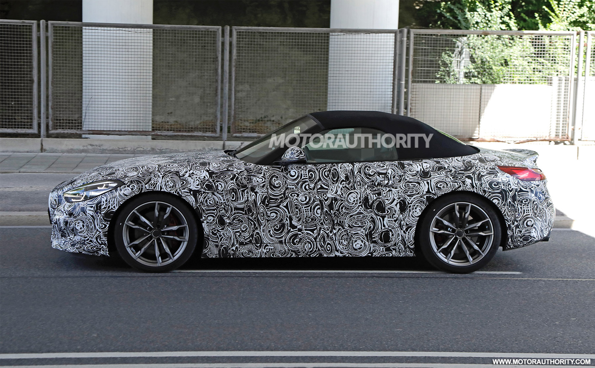 BMW Z4 spy shots, Enzo Ferrari drama series, Ferrari LMH: Today's Car News