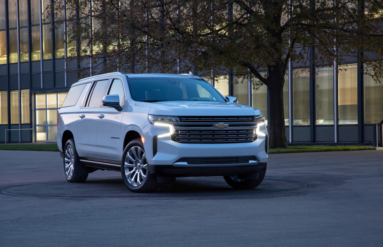 GM extends running light recall to 740,000 more SUVs and trucks