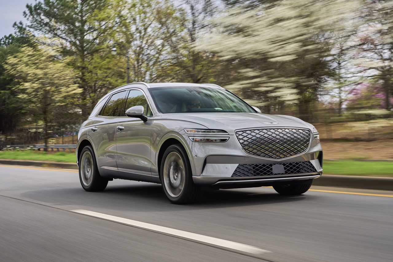 Electrical Ford Explorer, 2023 Genesis Electrified GV70, Dodge Hornet: The Week In Reverse