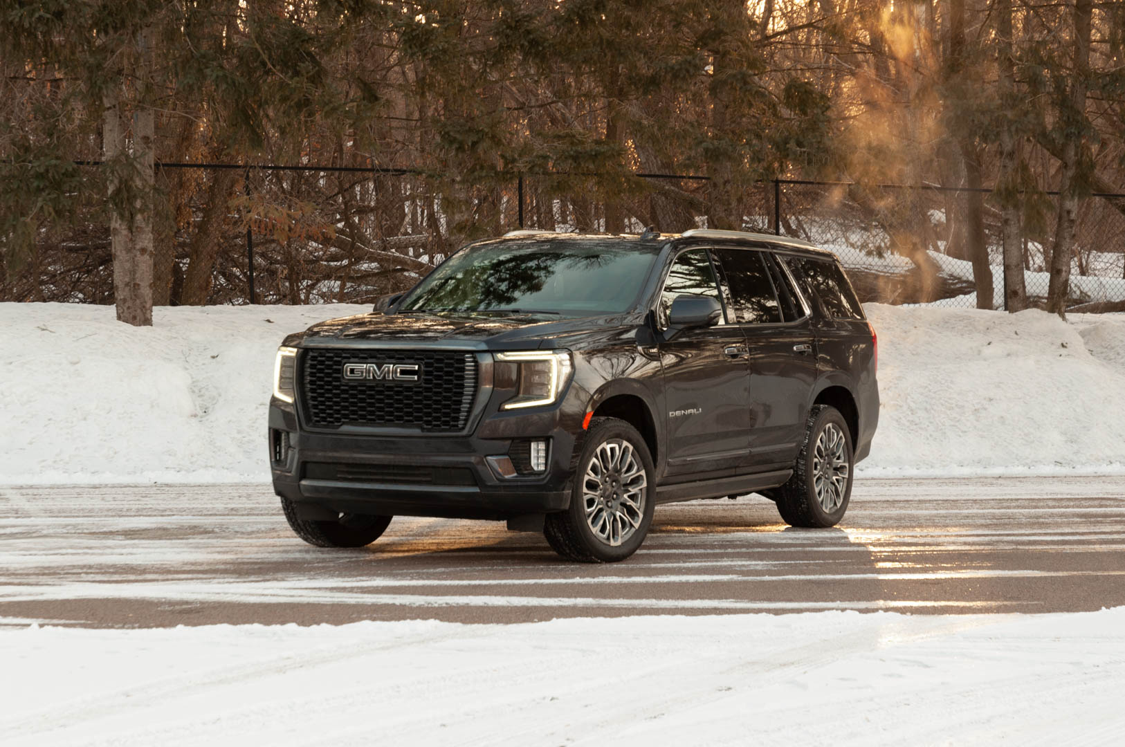 Review: 2023 GMC Yukon Denali Ultimate aims for stealth wealth