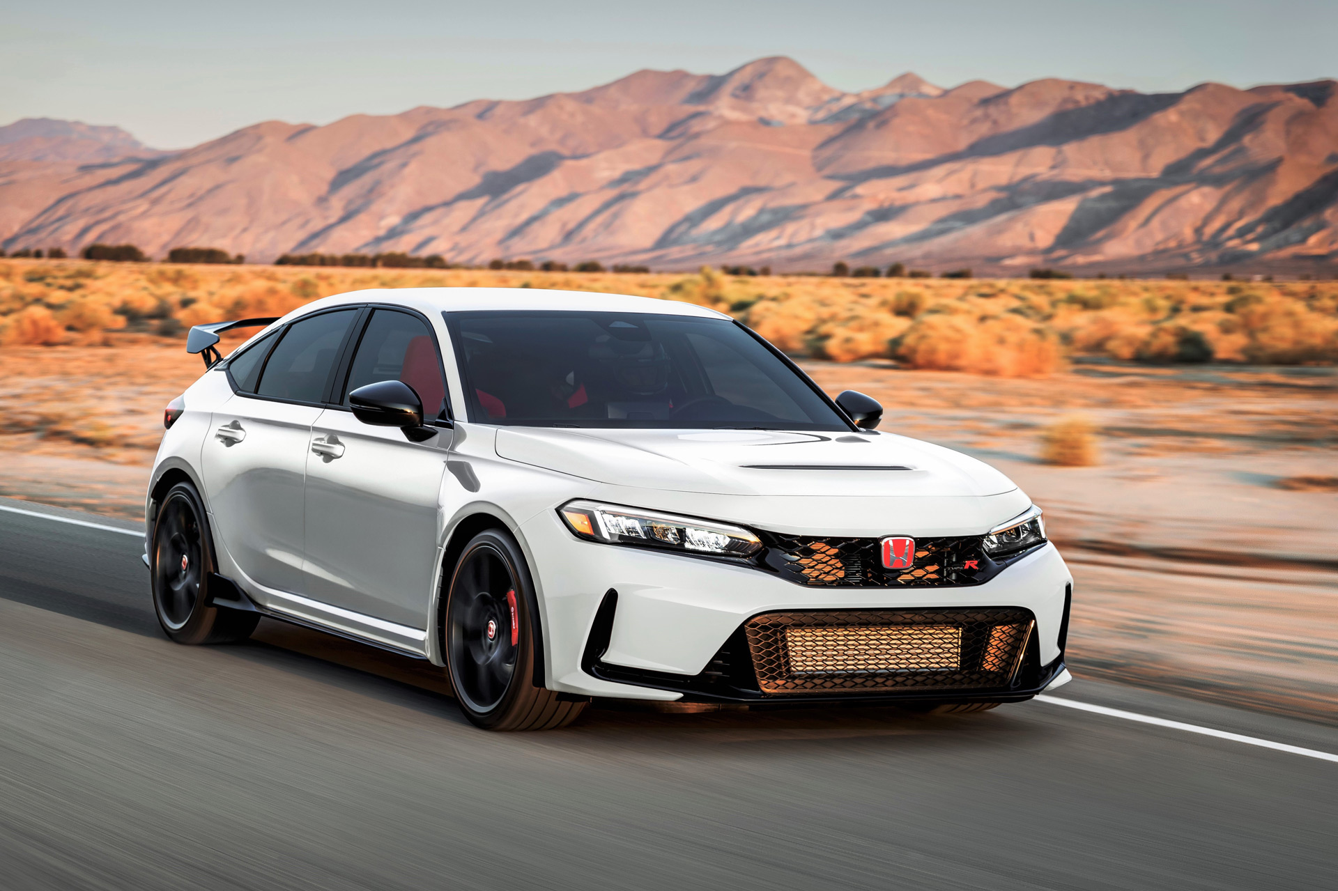 2023 Honda Civic Type R goes on sale, costs 43,990