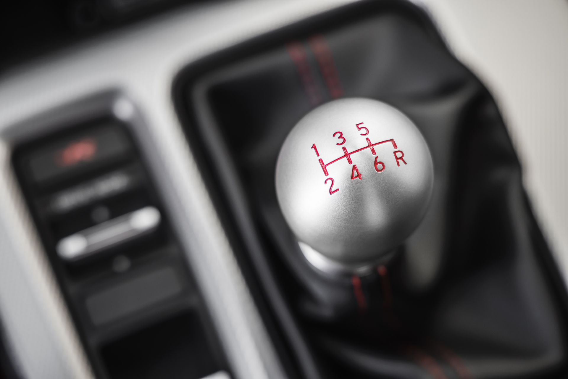 How to Drive a Stick Shift - How to Drive a Manual Transmission Car