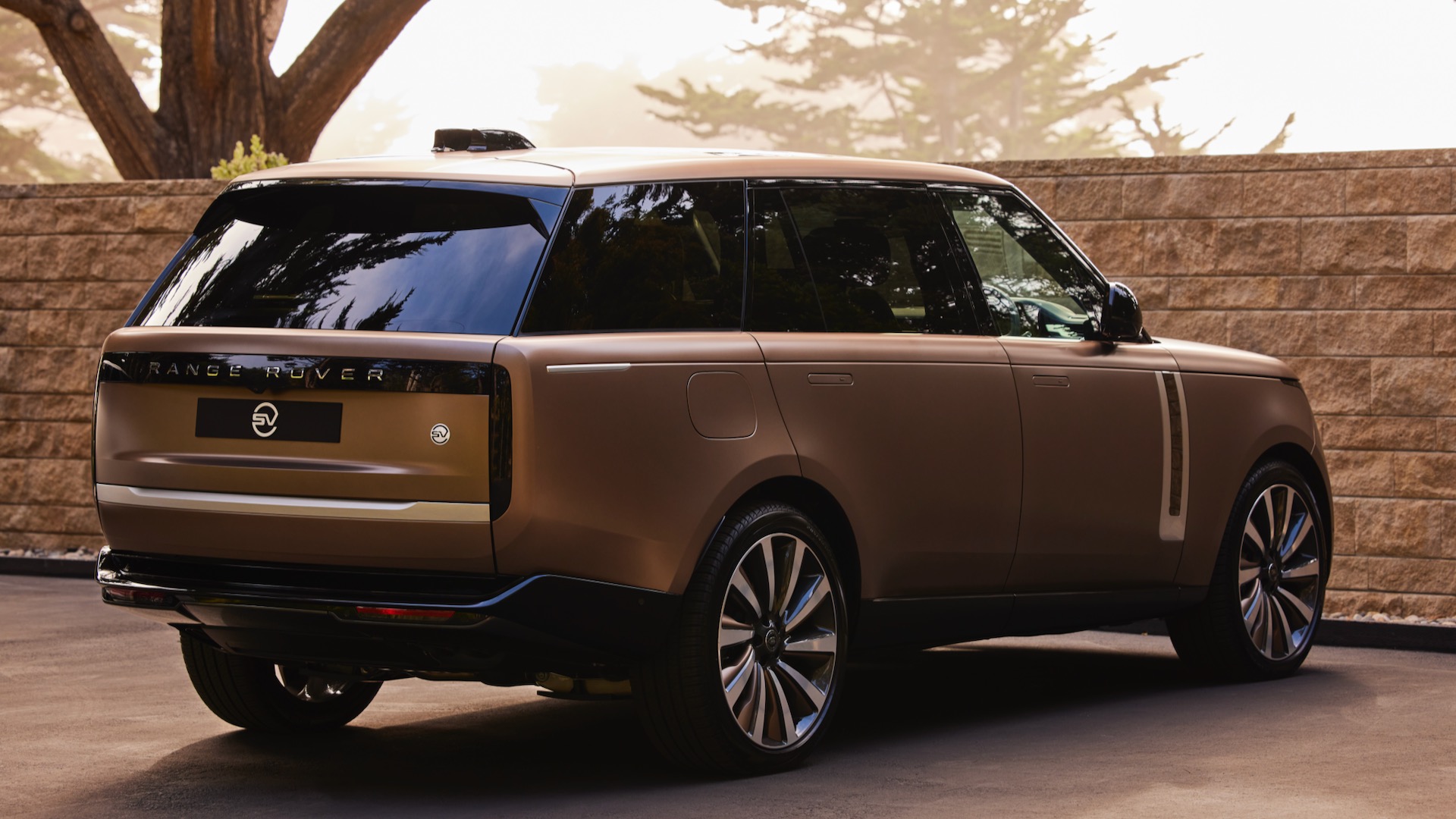 2023 Range Rover SV Carmel Edition takes SUV exclusivity to a new level 