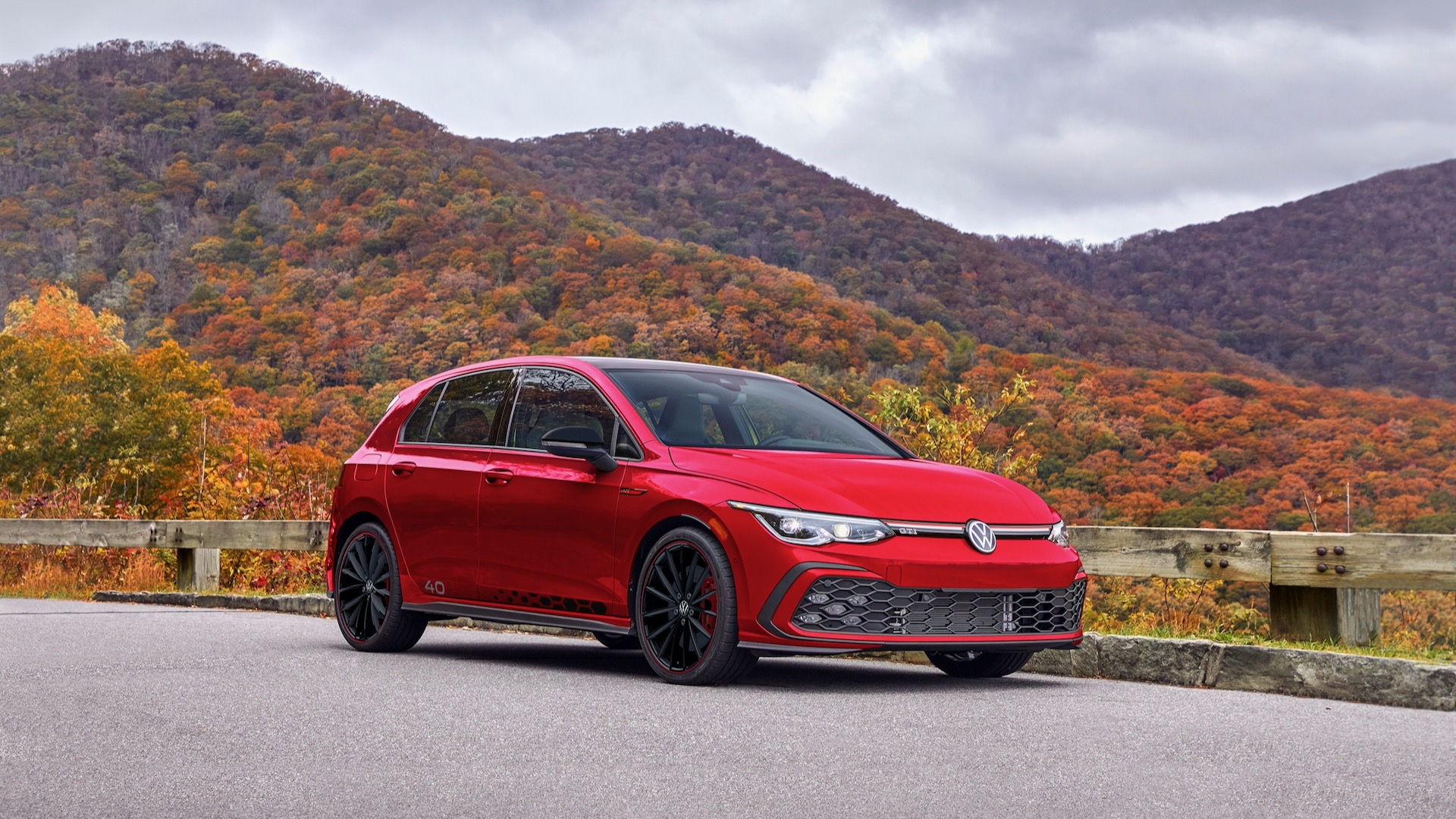 VW GTI 40th Anniversary Edition gives a hot-hatch hurrah Auto Recent
