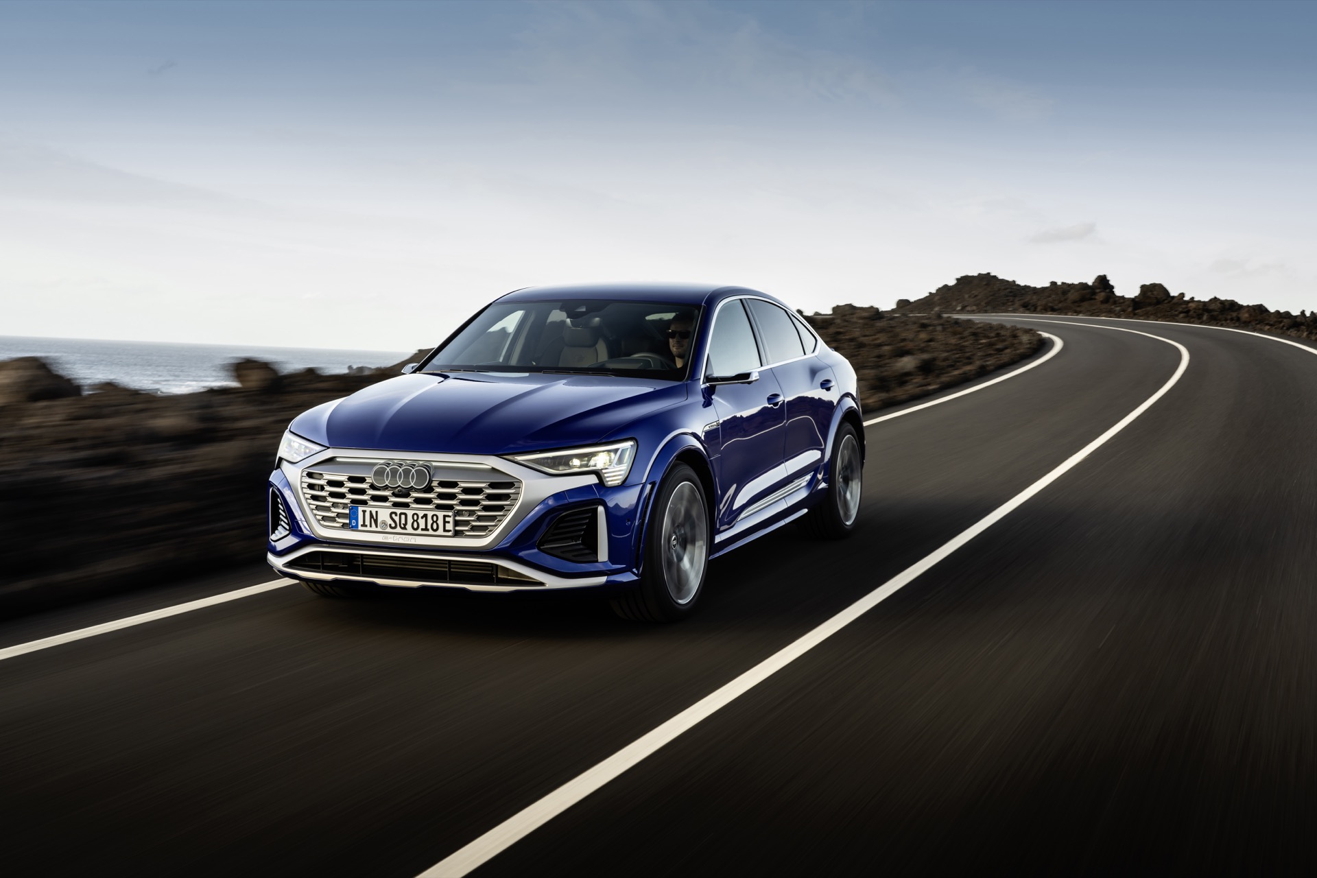 2024 Audi Q8 ETron joins the 300mile membership—in Sportback type