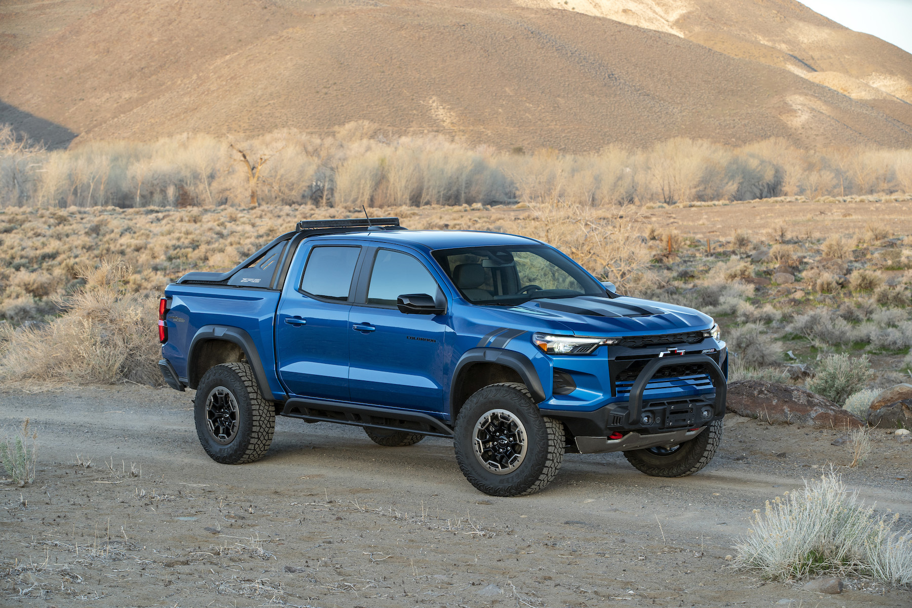 Chevrolet Colorado vs. GMC Canyon: Compare Pickup Trucks
