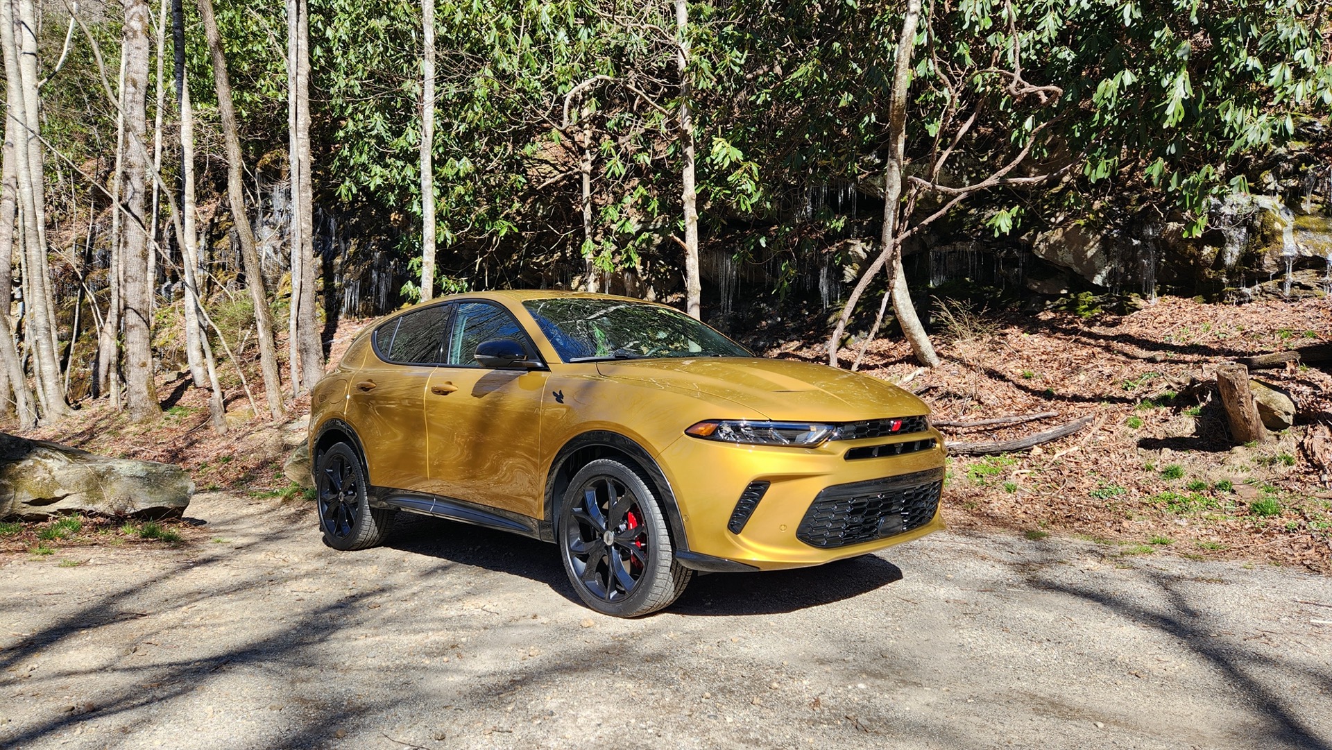 Review 2024 Dodge R/T plugin hybrid puts performance first