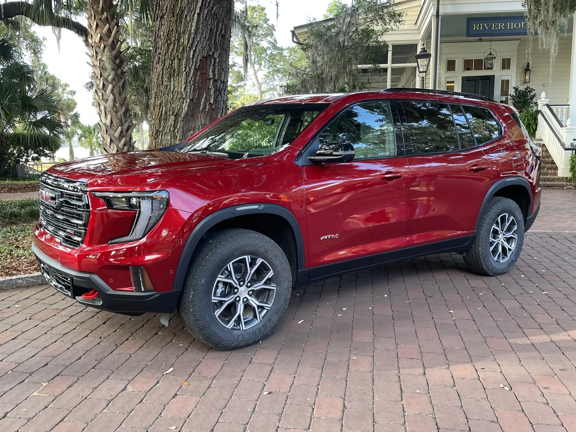2024 GMC Acadia