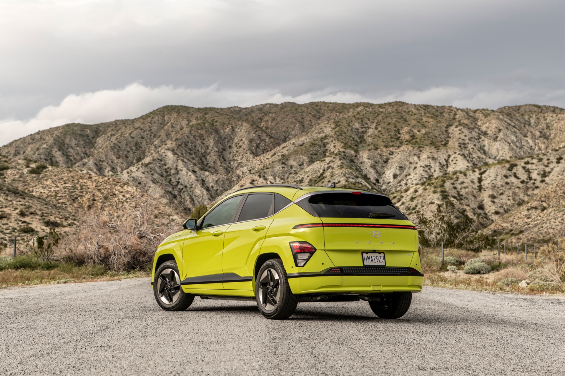 Review 2024 Hyundai Kona Electric outshines gasoline versions