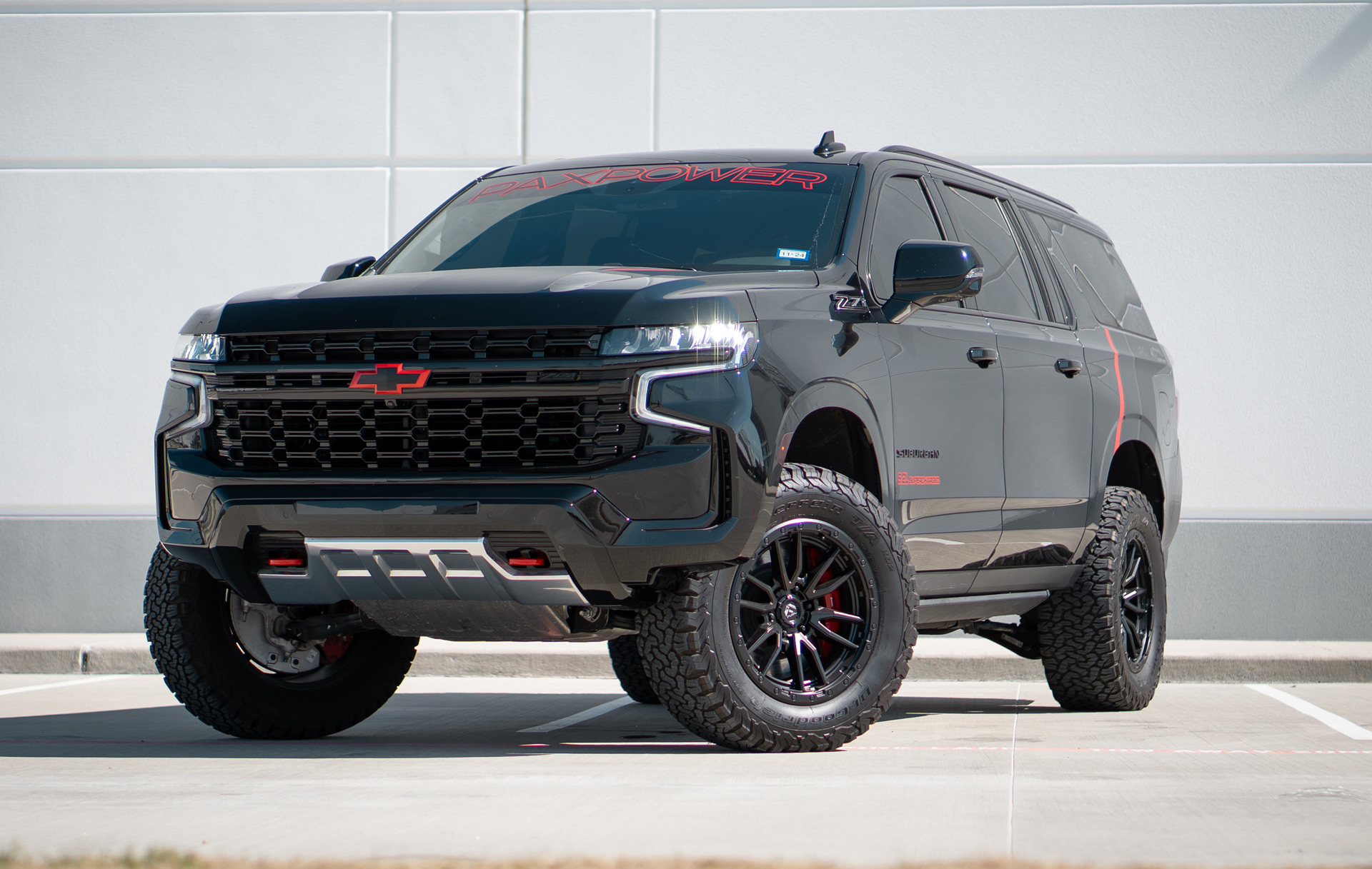 PaxPower gives GM’s full-size SUVs the Jackal off-road treatment PaxPower gives GM’s full-size SUVs the Jackal off-road treatment