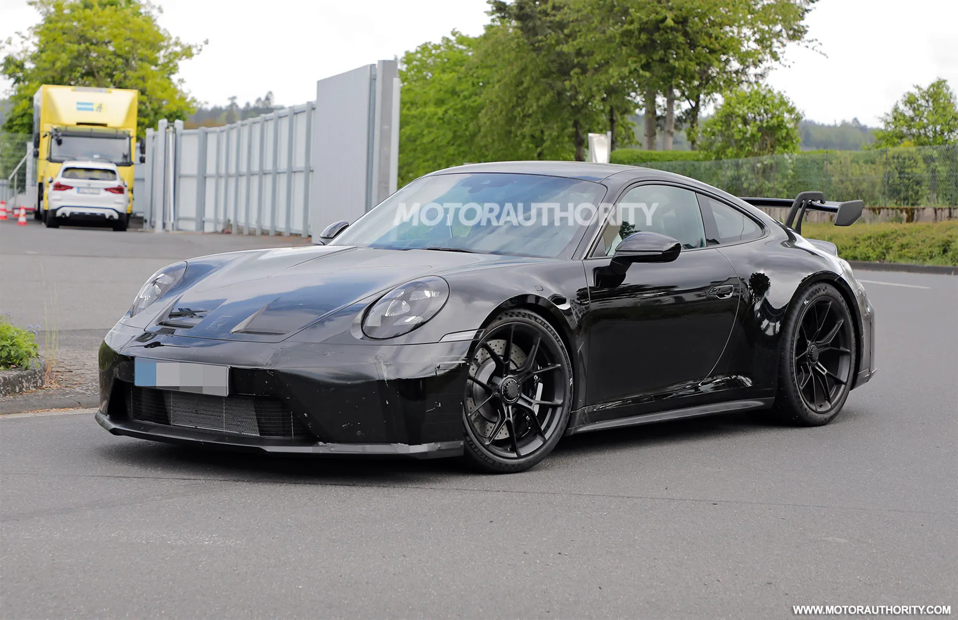 2024 Porsche 911 GT3 spy shots and video