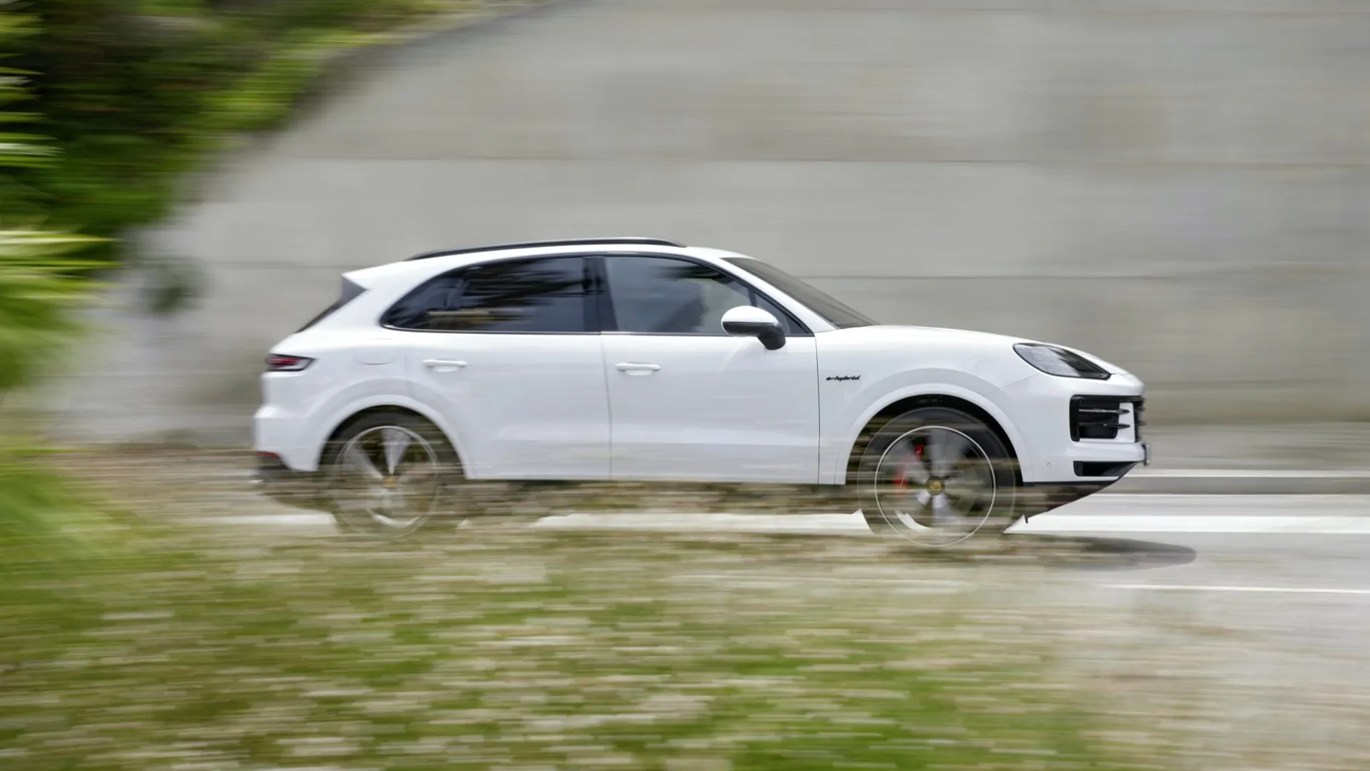 2024 Porsche Cayenne S EHybrid PHEV quickens with out thirsty V8