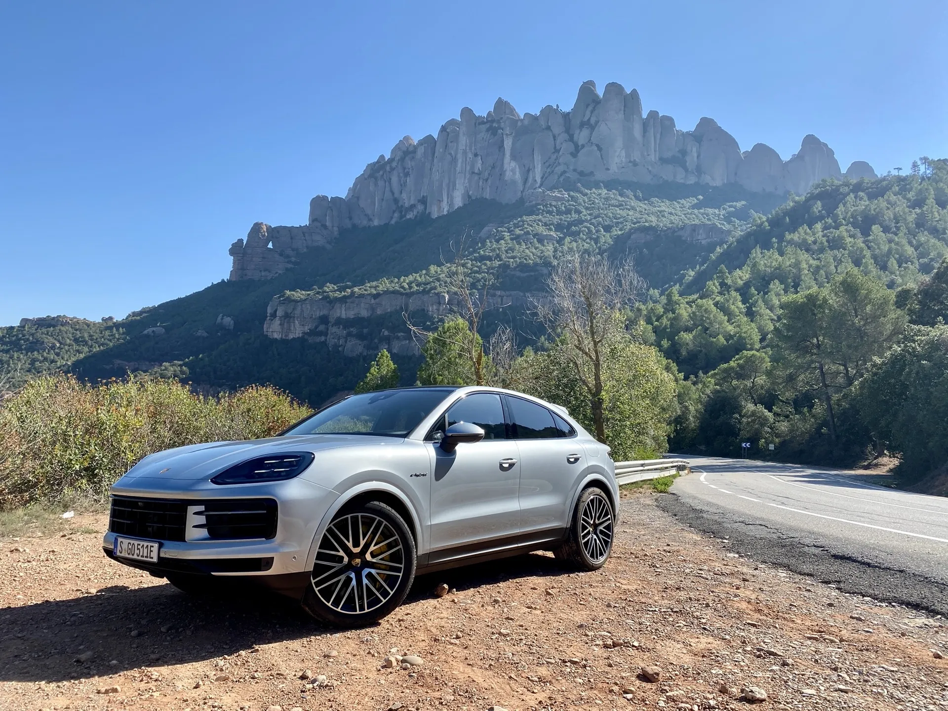 2024 Porsche Cayenne First Drive: The Excellent One-Car Solution