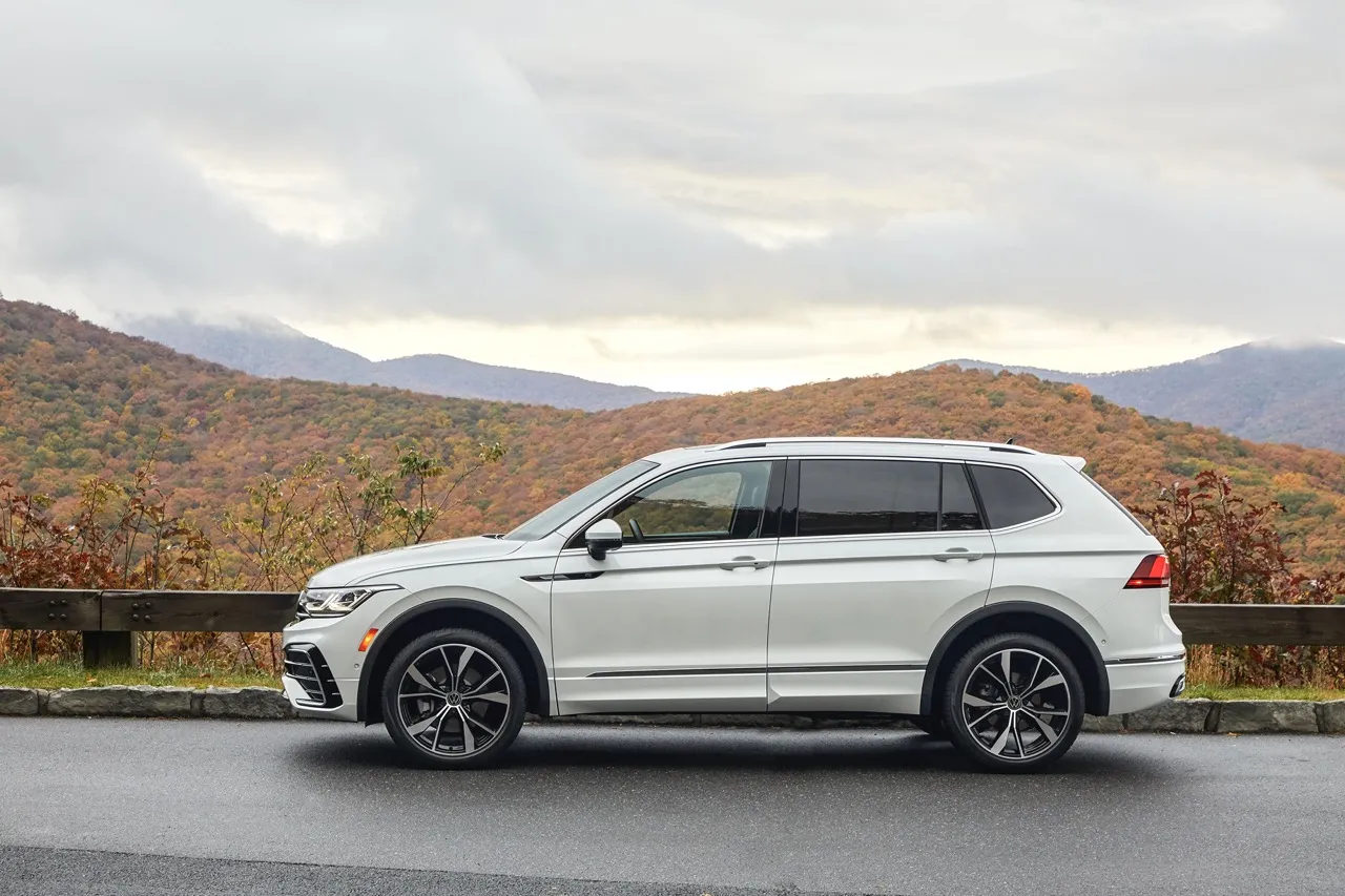 2024 Volkswagen Tiguan Prices, Reviews, and Pictures