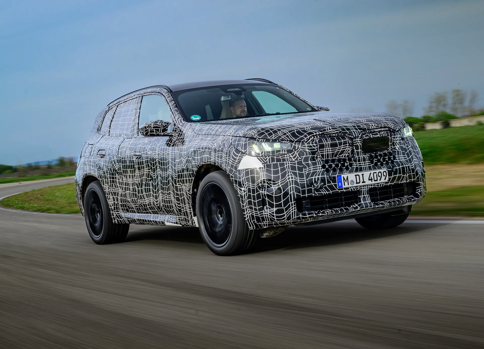 2025 BMW X3 weeks away from debut