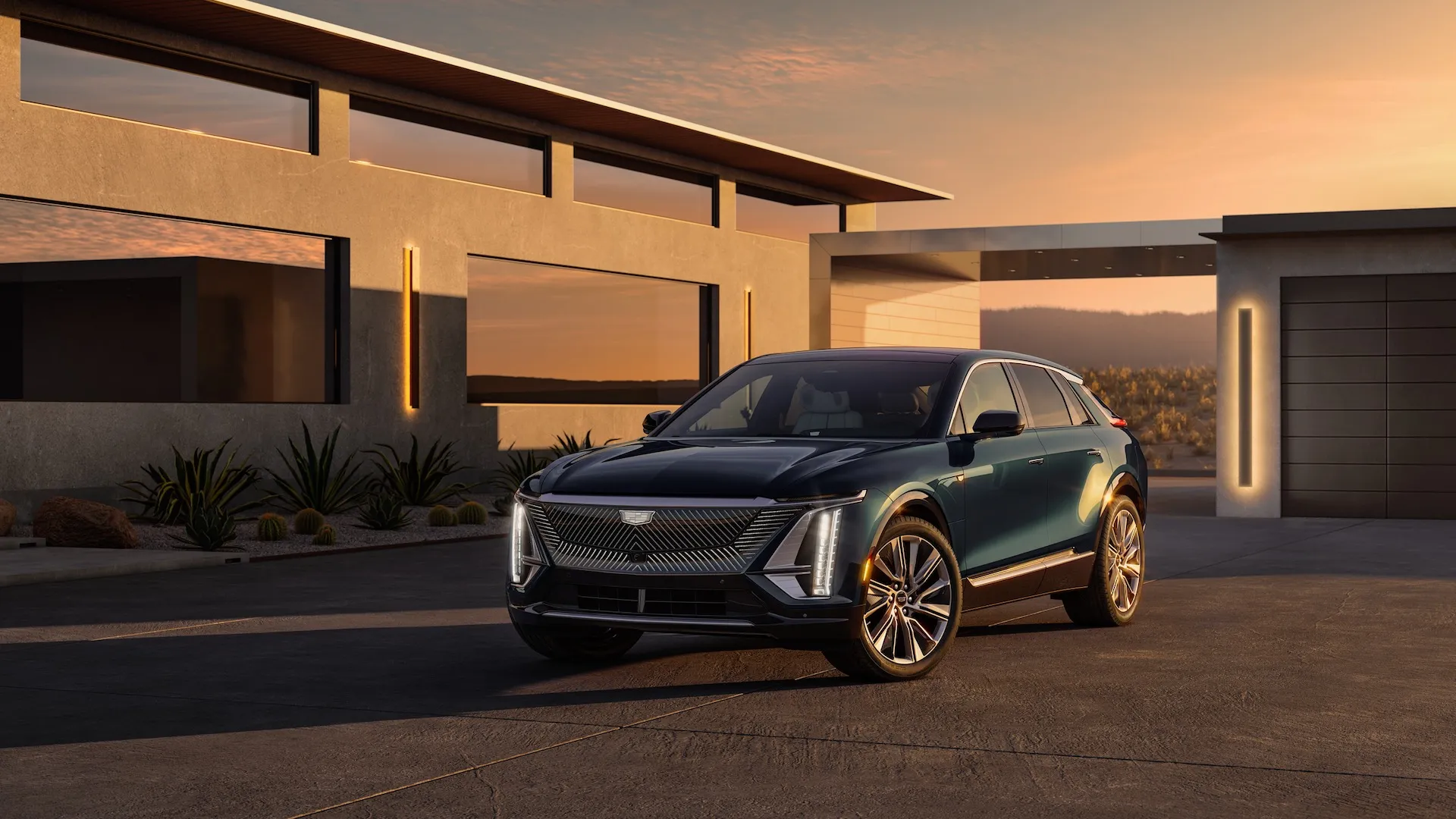 2025 Cadillac Lyriq drops prices and base trim