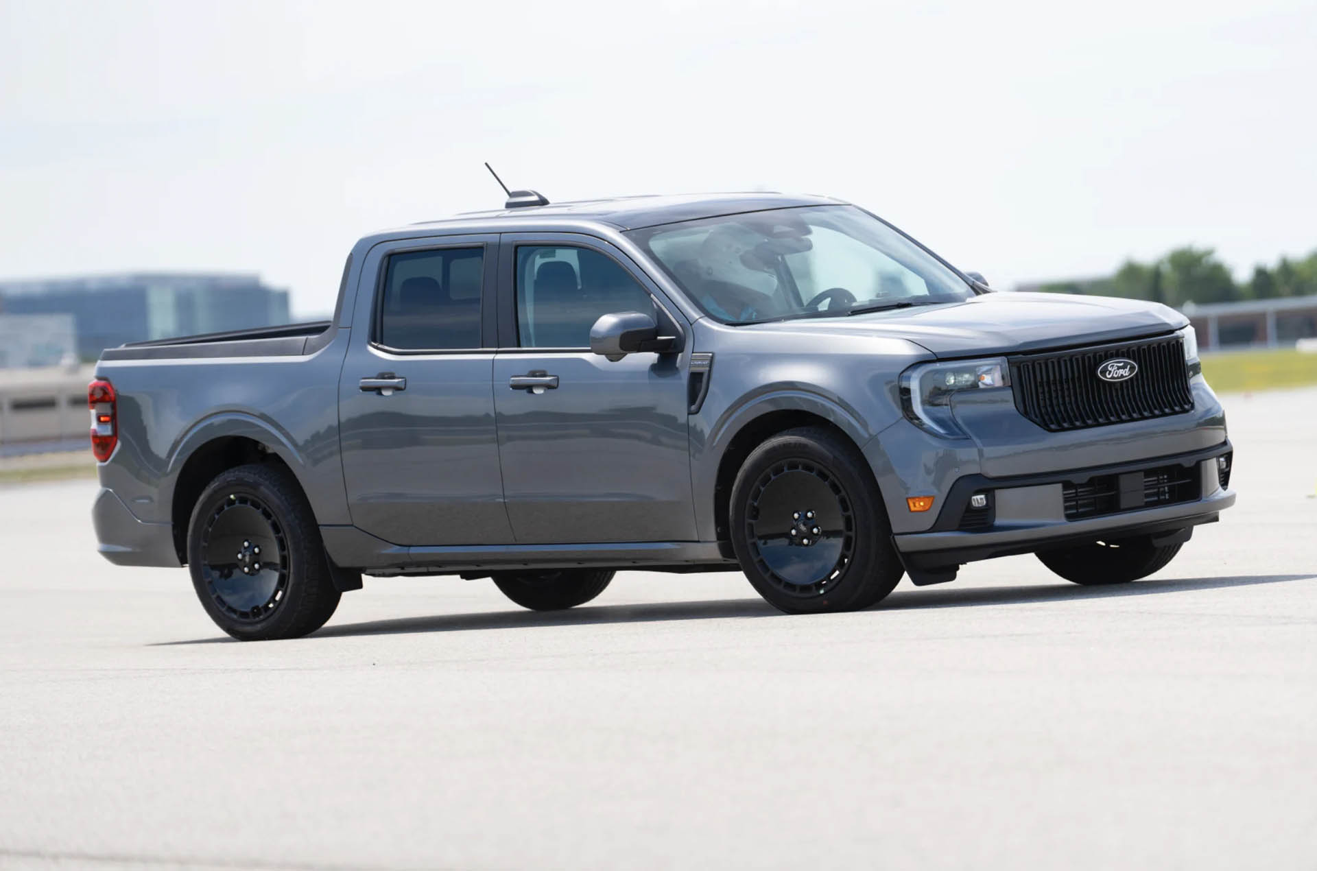 2025 Ford Maverick Lobo revives the factory street truck