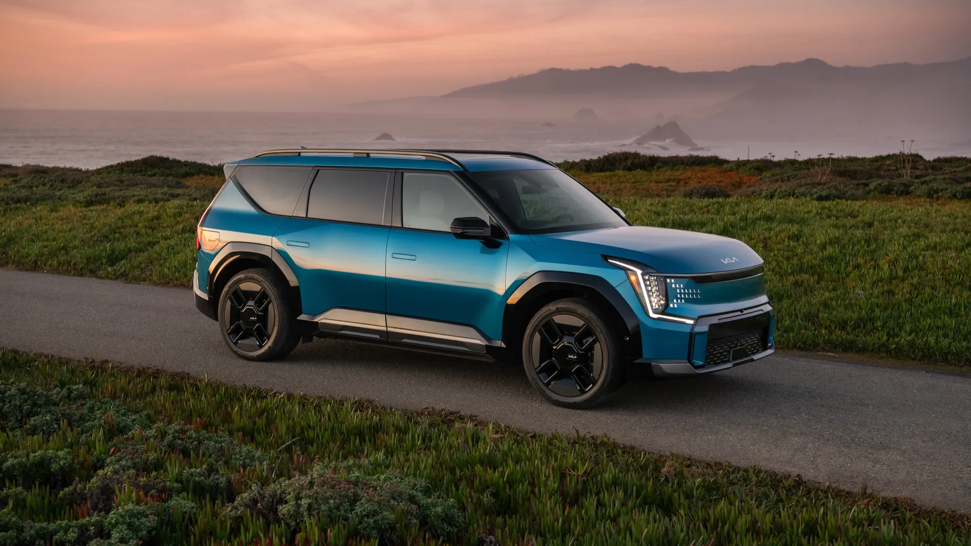 2025 Kia EV9 carries on with 0 price increase