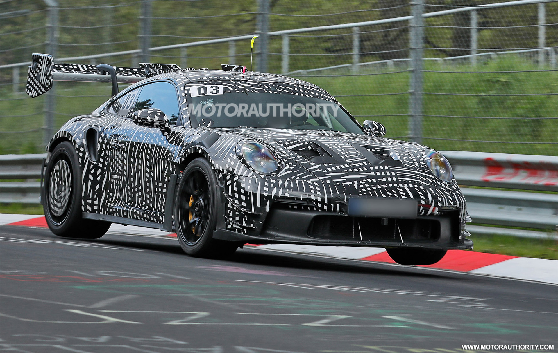 2025 Porsche 911 GT3 RS MR is honed at the ‘Ring